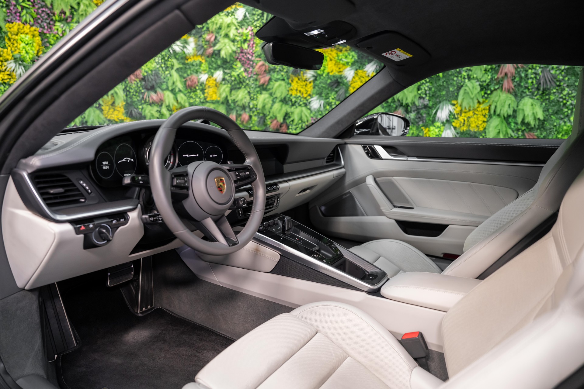 PORSCHE 911 Turbo S PDK-image-12
