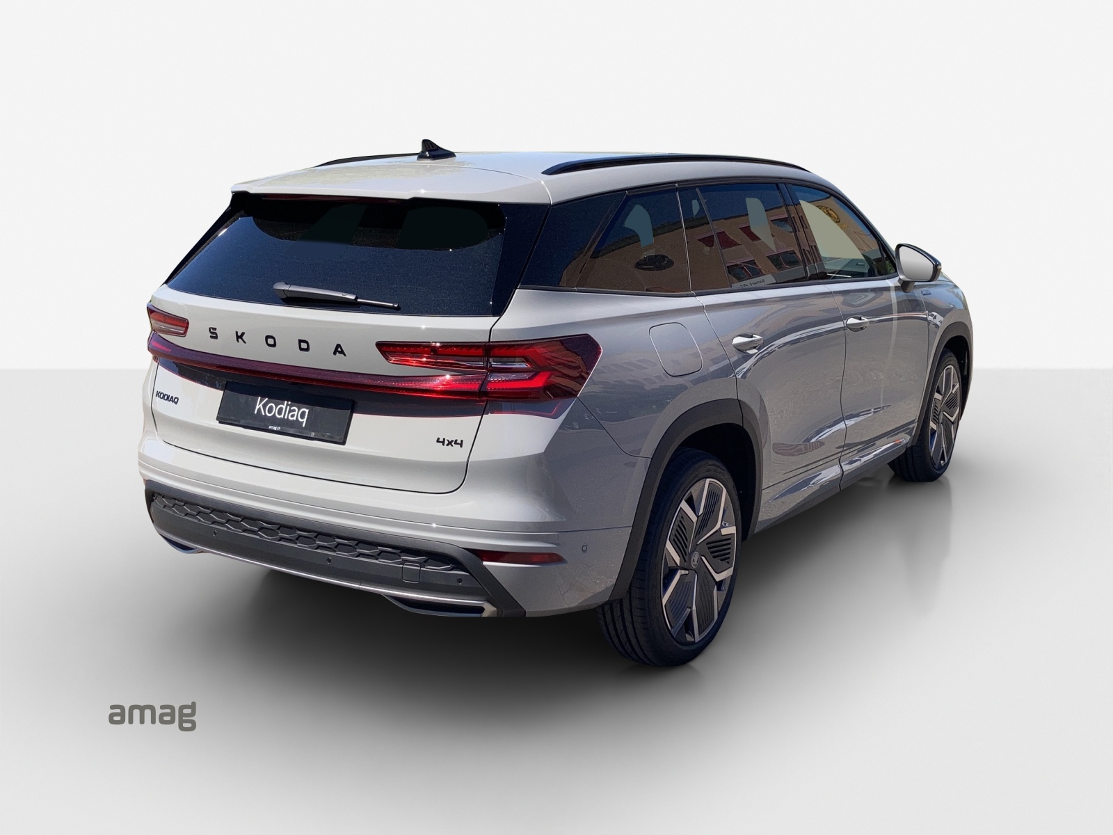 SKODA Kodiaq 2.0 TSI Sportline 4x4-image-4