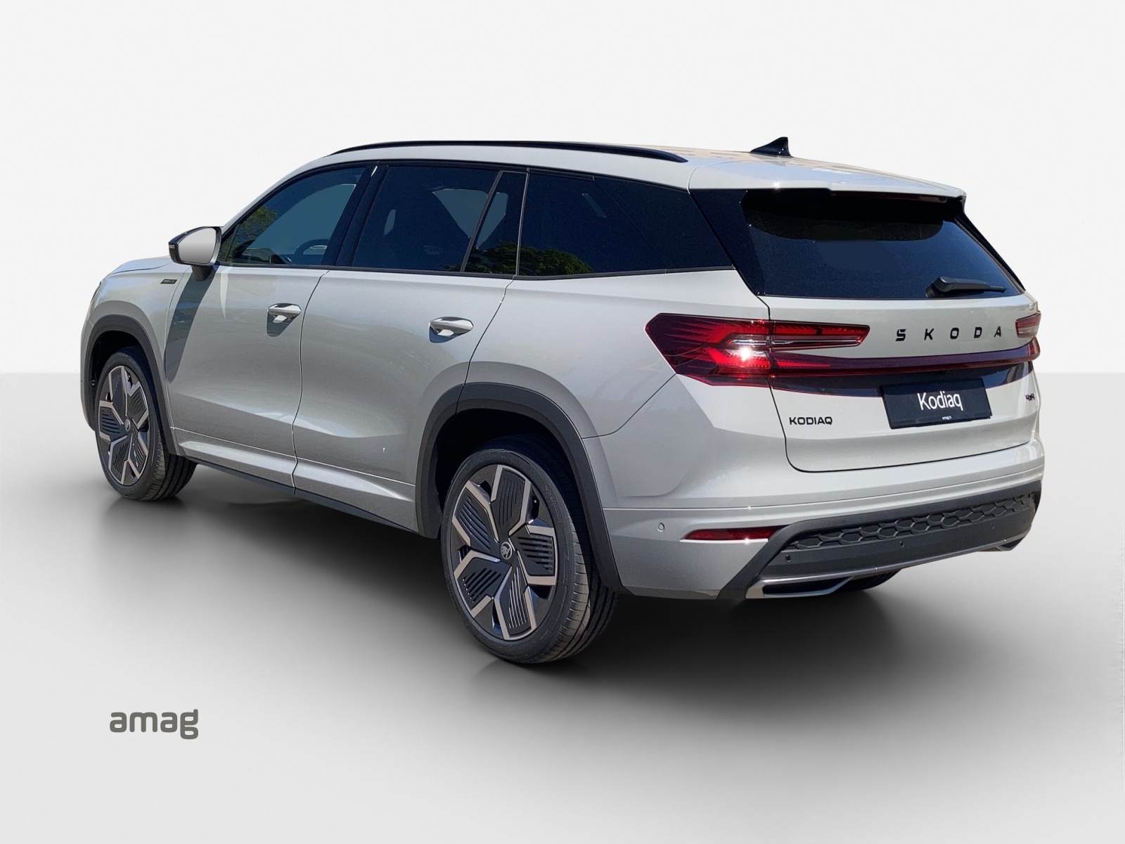 SKODA Kodiaq 2.0 TSI Sportline 4x4-image-2