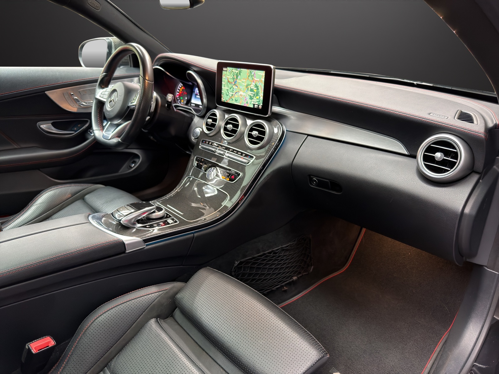 MERCEDES-BENZ C 43 AMG 4Matic-image-8