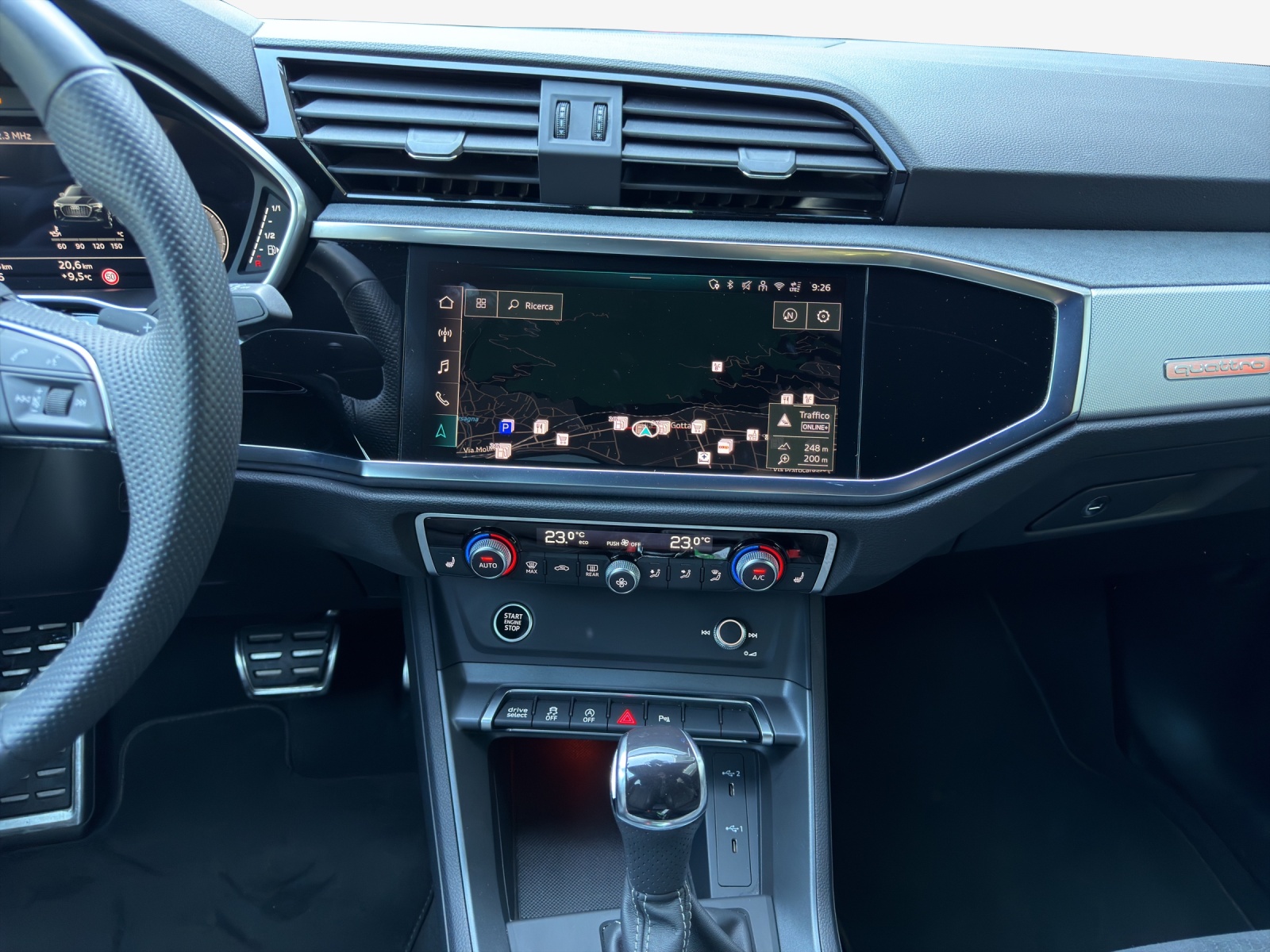AUDI Q3 Sportback 40 TFSI S line quattro S-tronic-image-10