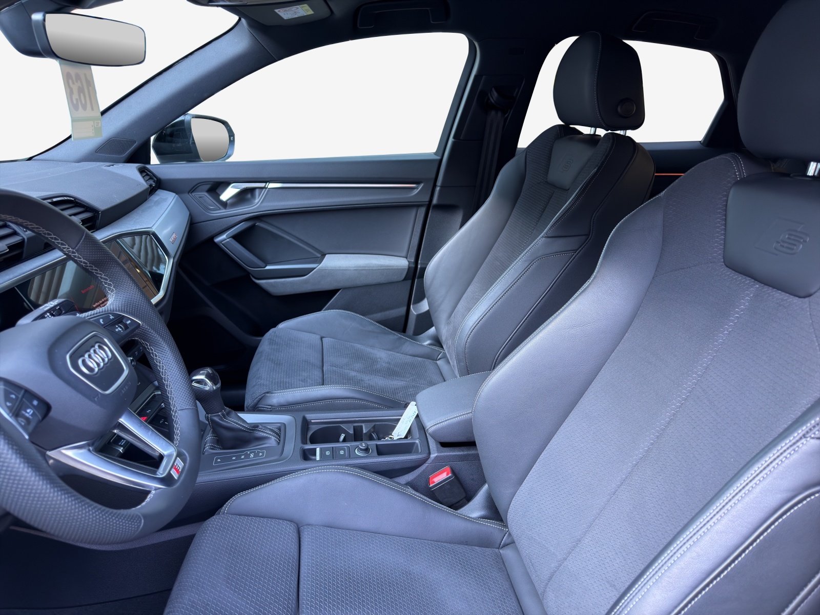 AUDI Q3 Sportback 40 TFSI S line quattro S-tronic-image-7