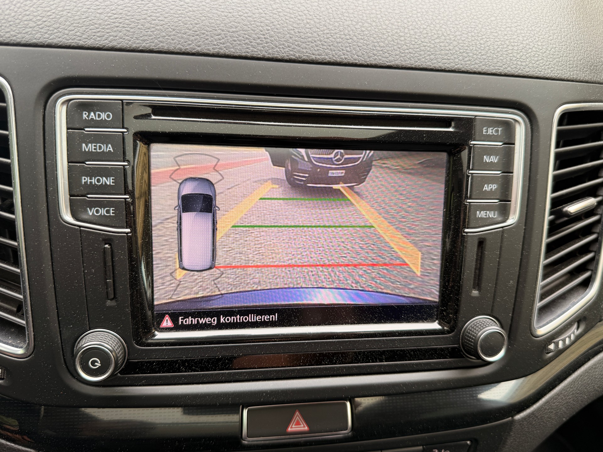 VW Sharan 2.0 TDI BMT Sound-image-12