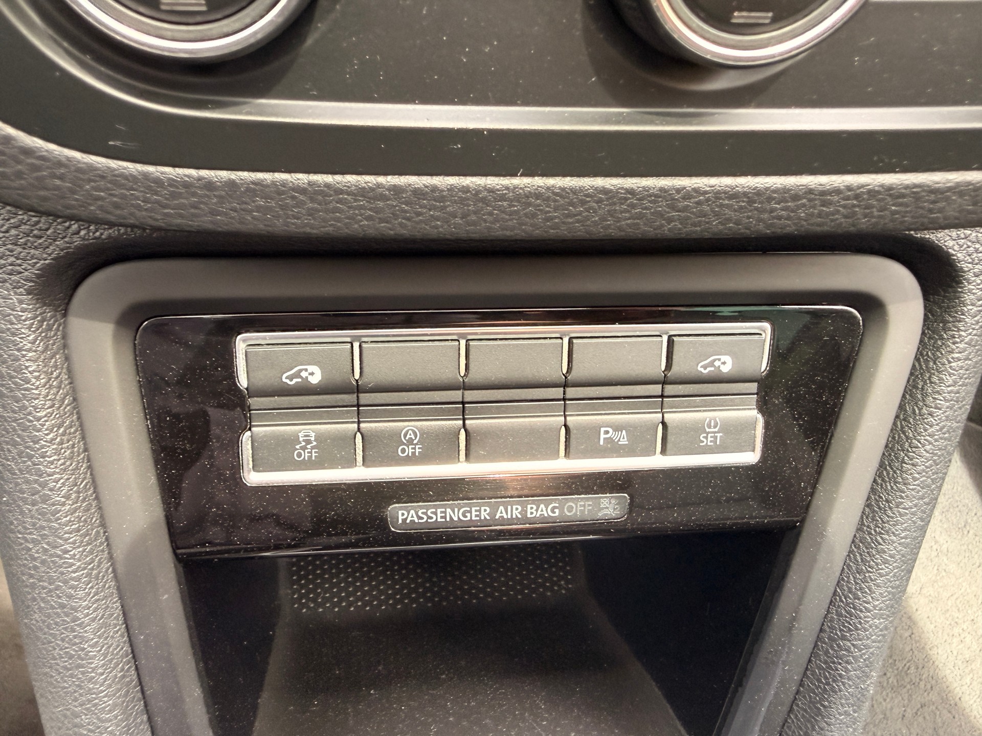 VW Sharan 2.0 TDI BMT Sound-image-11