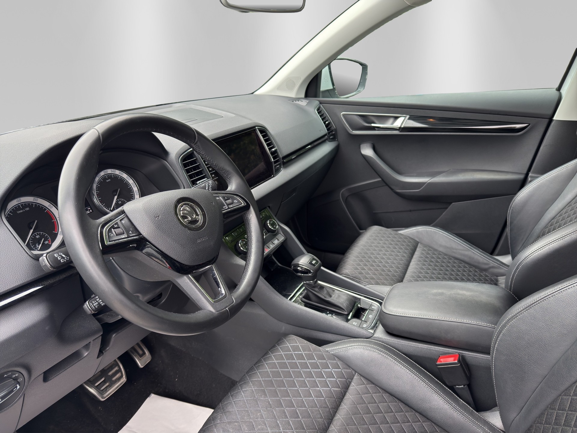 SKODA Karoq 1.5 TSI ACT Style DSG-image-7