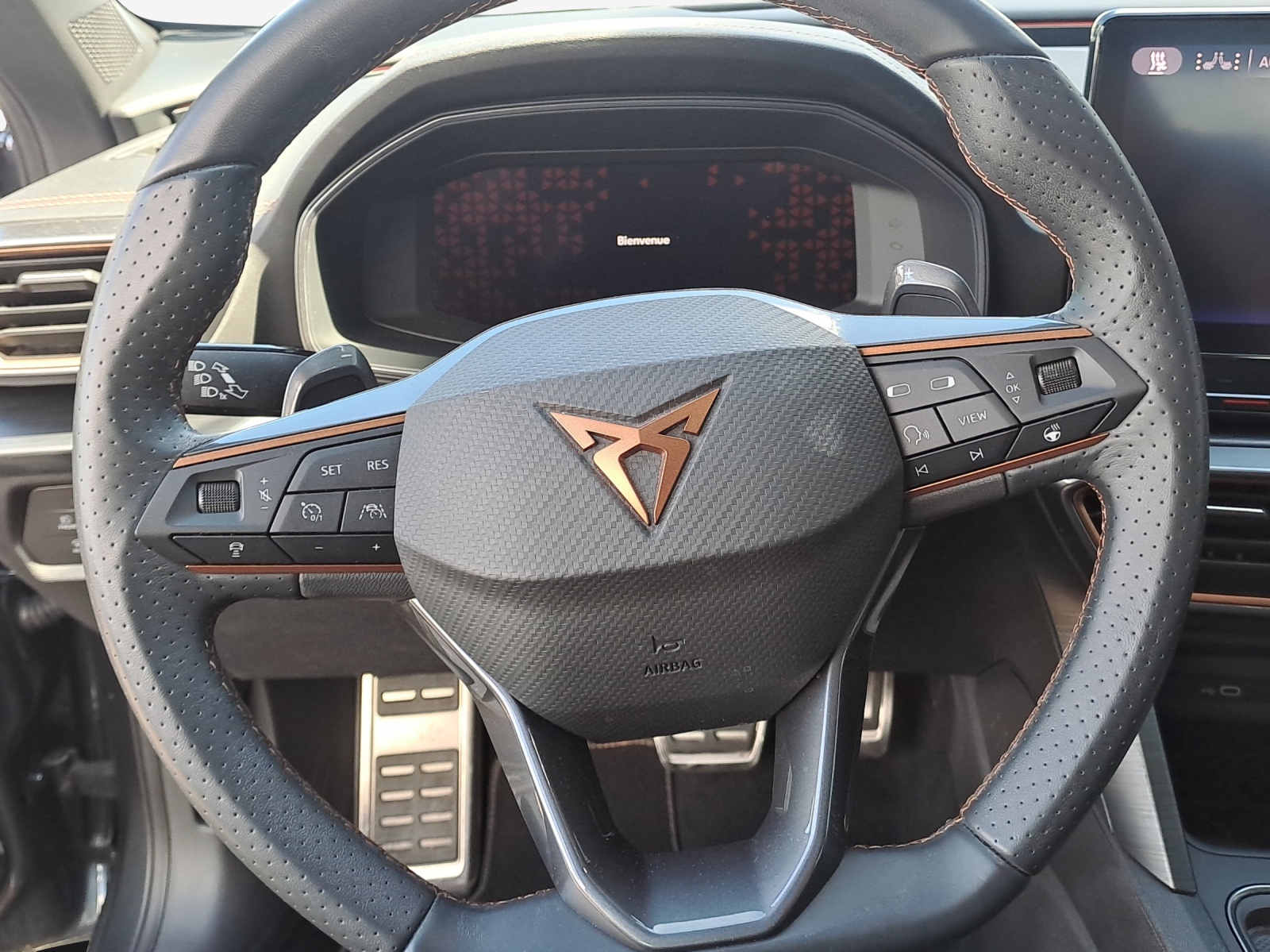 CUPRA Formentor 1.4 e-HYBRID pHEV VZ DSG-image-10