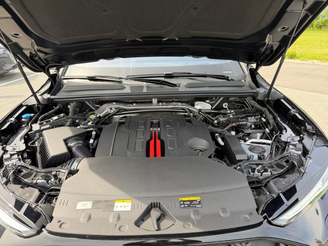 AUDI SQ5 TFSI quattro S-tronic-image-19