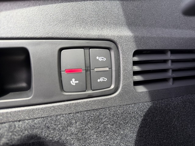 AUDI SQ5 TFSI quattro S-tronic-image-23