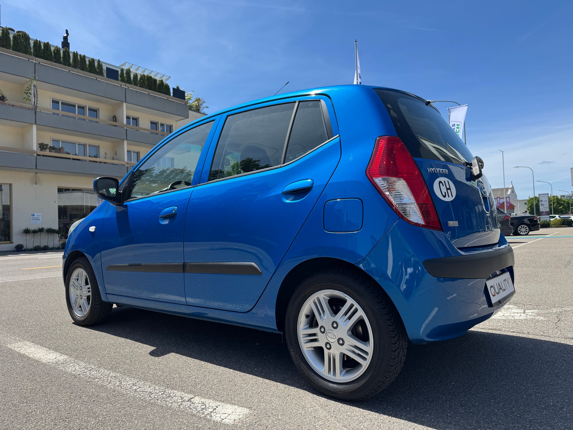 HYUNDAI i10 1.2 Style Automatic-image-7