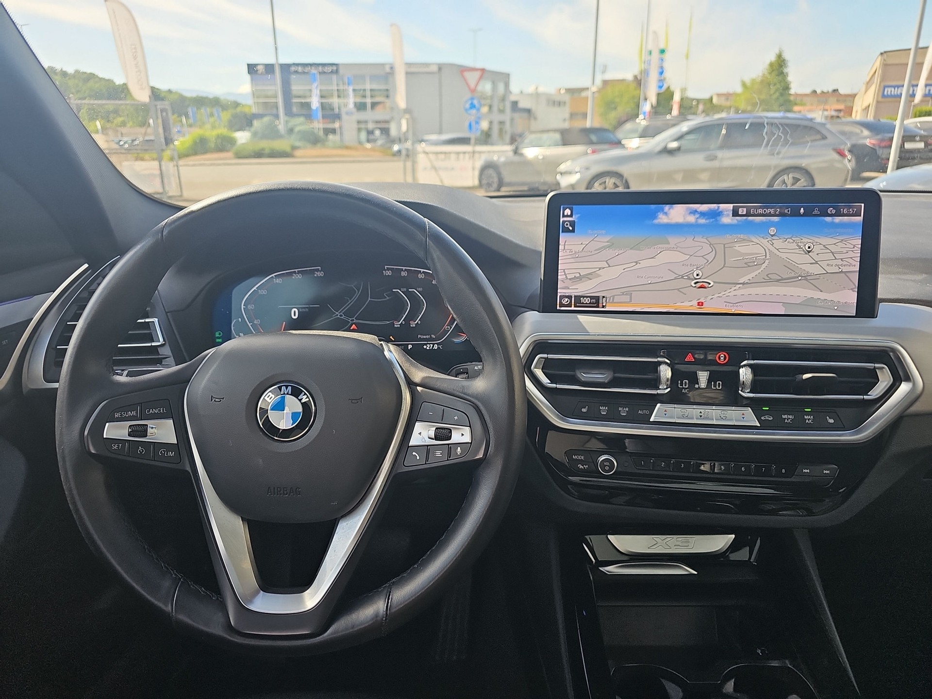 BMW X3 xDrive 20i-image-11