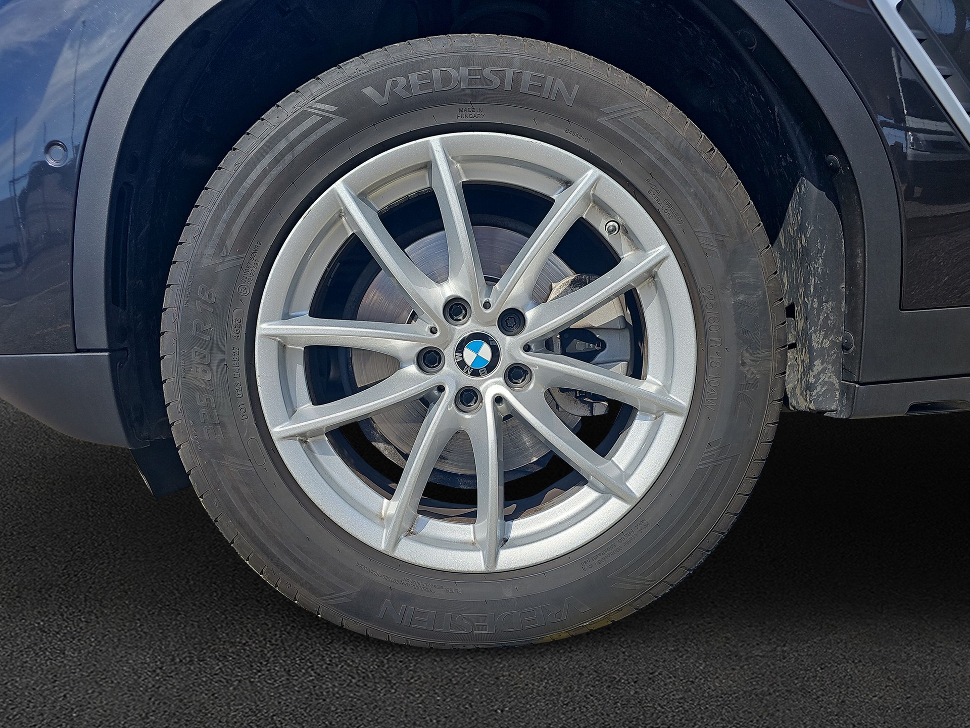 BMW X3 xDrive 20i-image-8
