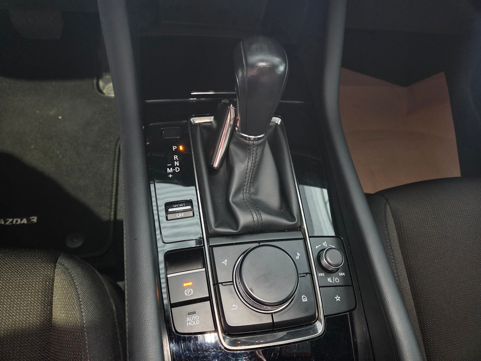 MAZDA 3 Hatchback SKYACTIV-G M Hybrid 150 Ambition Automat-image-5