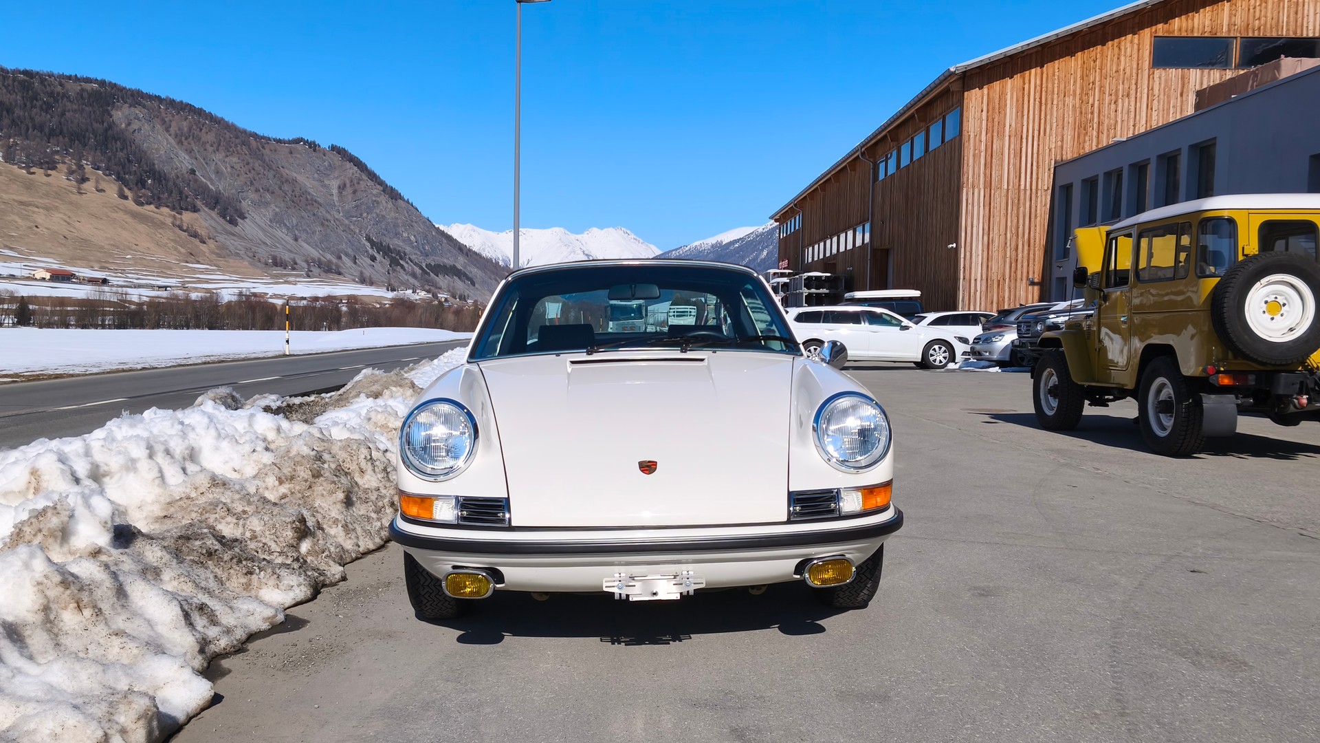 PORSCHE 911S Targa