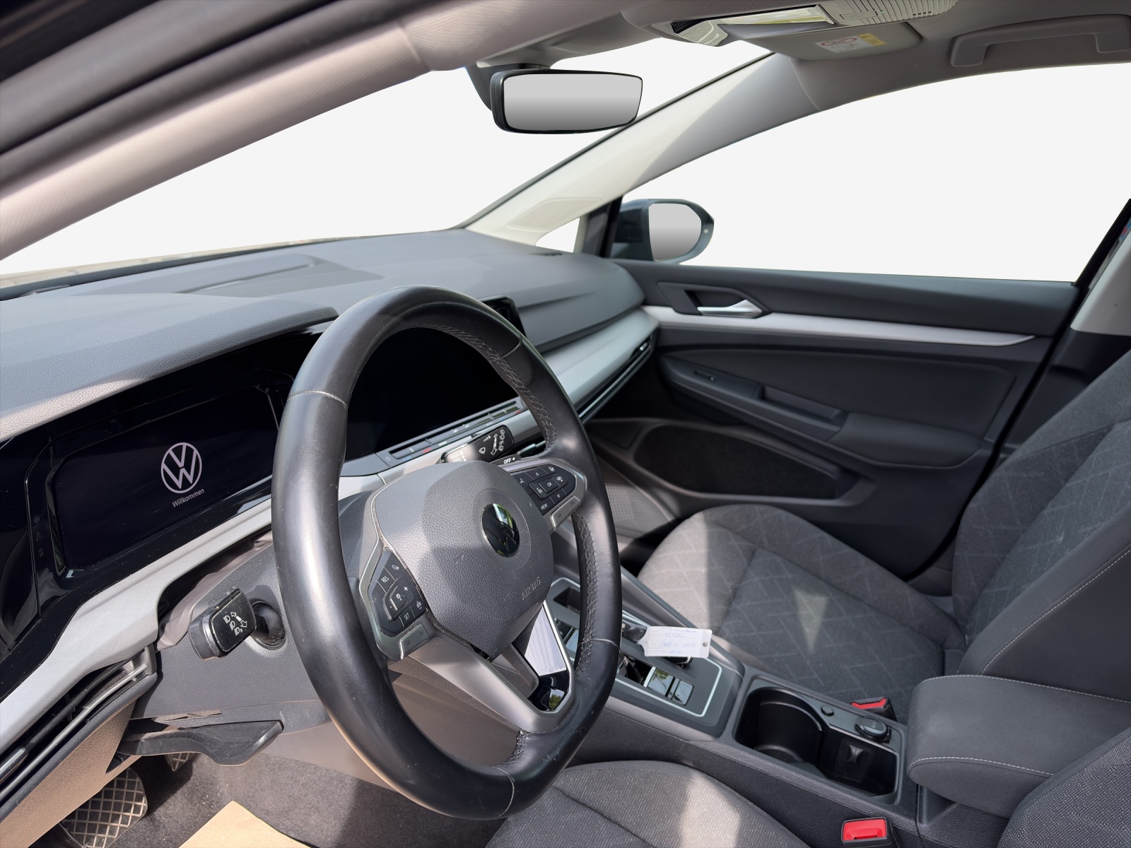 VW Golf 1.0 eTSI mHEV ACTLife DSG-image-9