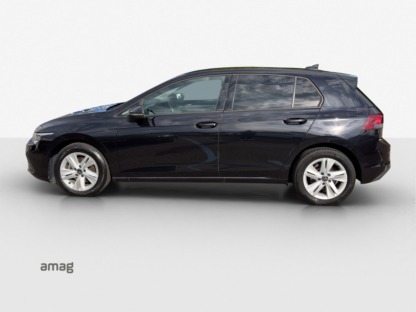 VW Golf 1.0 eTSI mHEV ACTLife DSG-image-1
