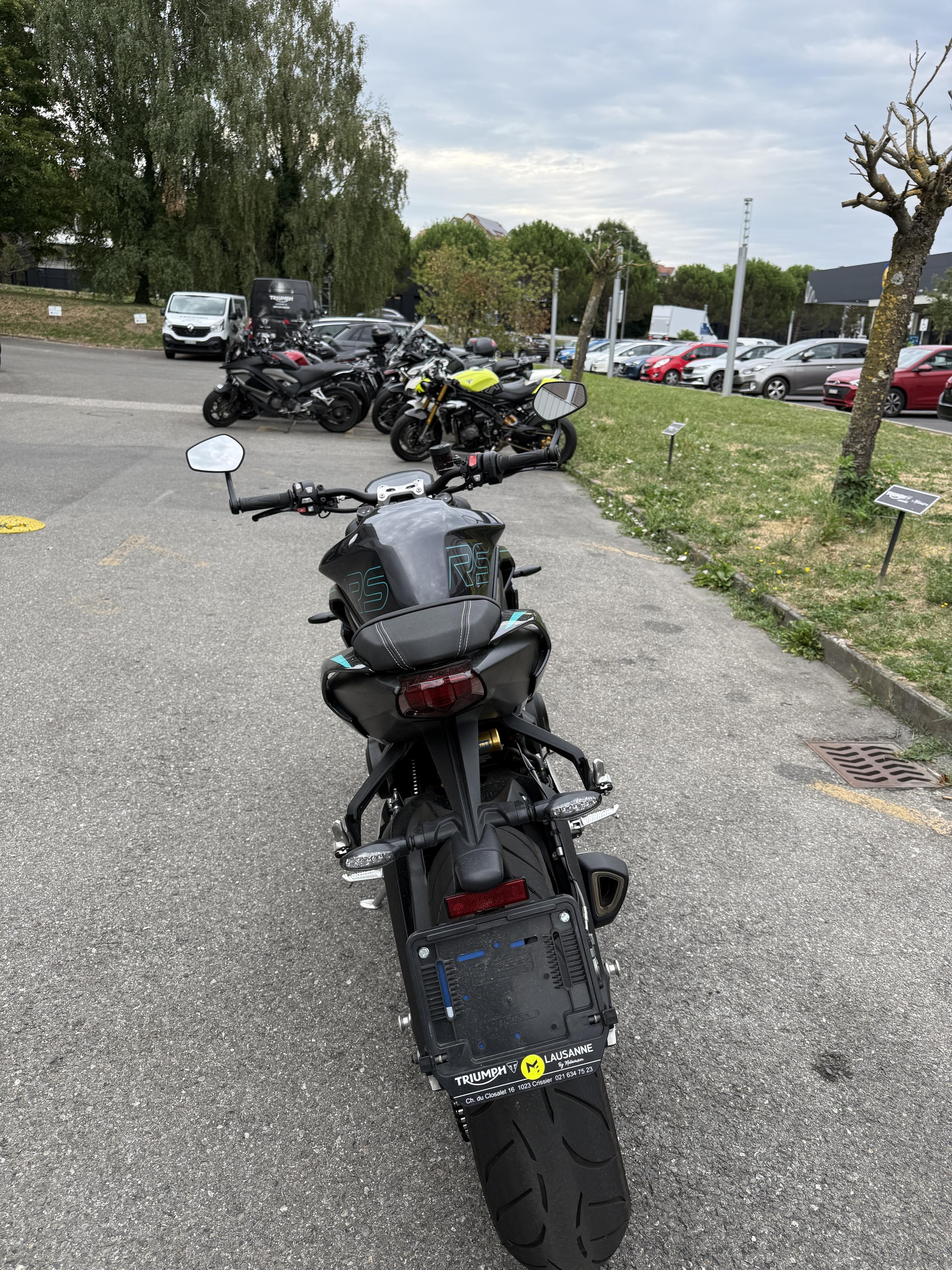 TRIUMPH Street Triple 765 RS-showroom-element-3