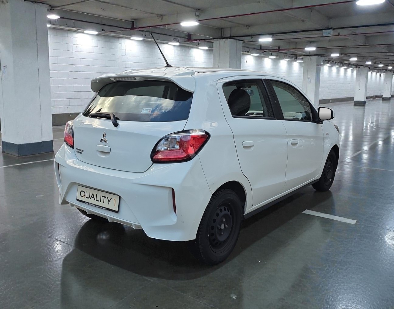 MITSUBISHI Space Star 1.2 CVT Intense+-image-4