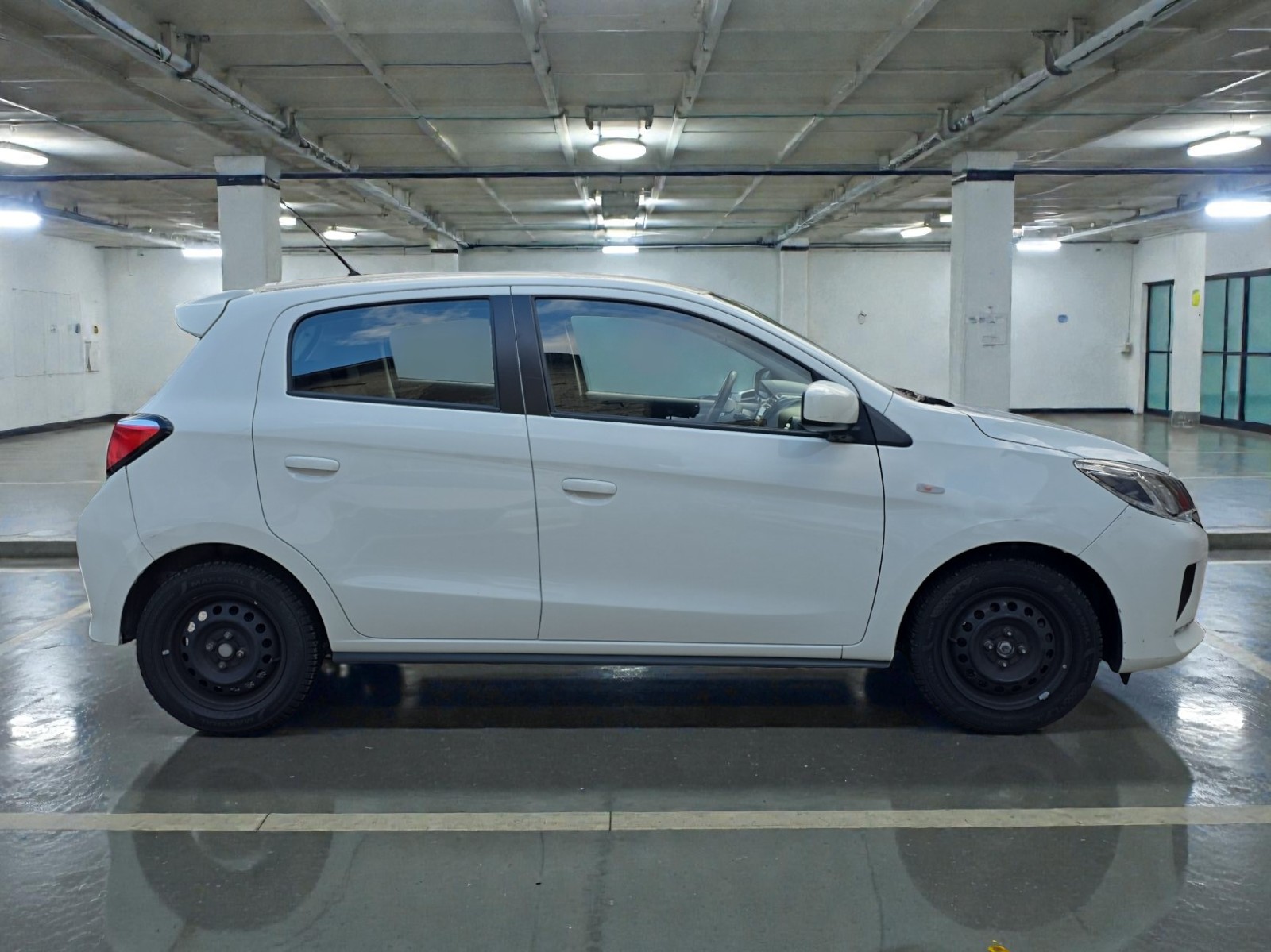 MITSUBISHI Space Star 1.2 CVT Intense+-image-3