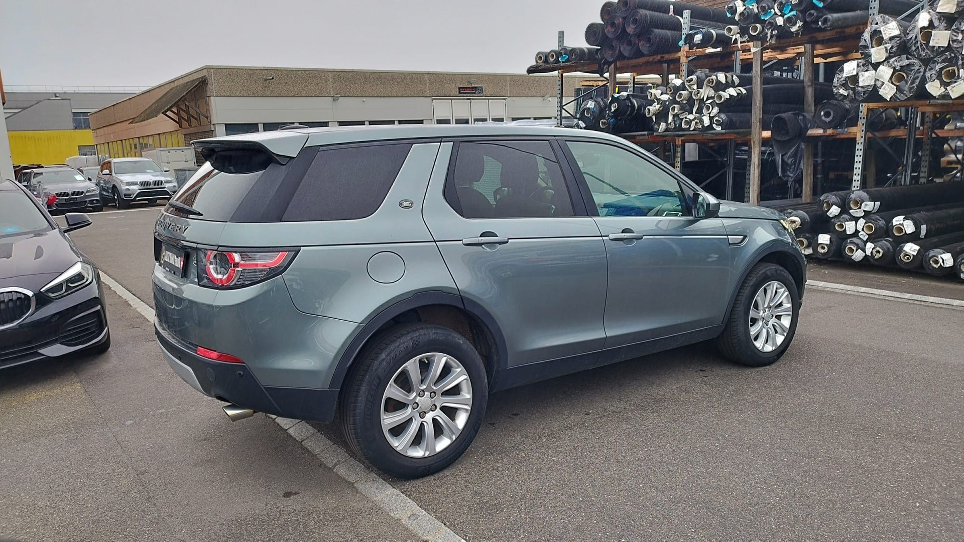LAND ROVER Discovery Sport 2.0 Si4 HSE Luxury AT9-image-4