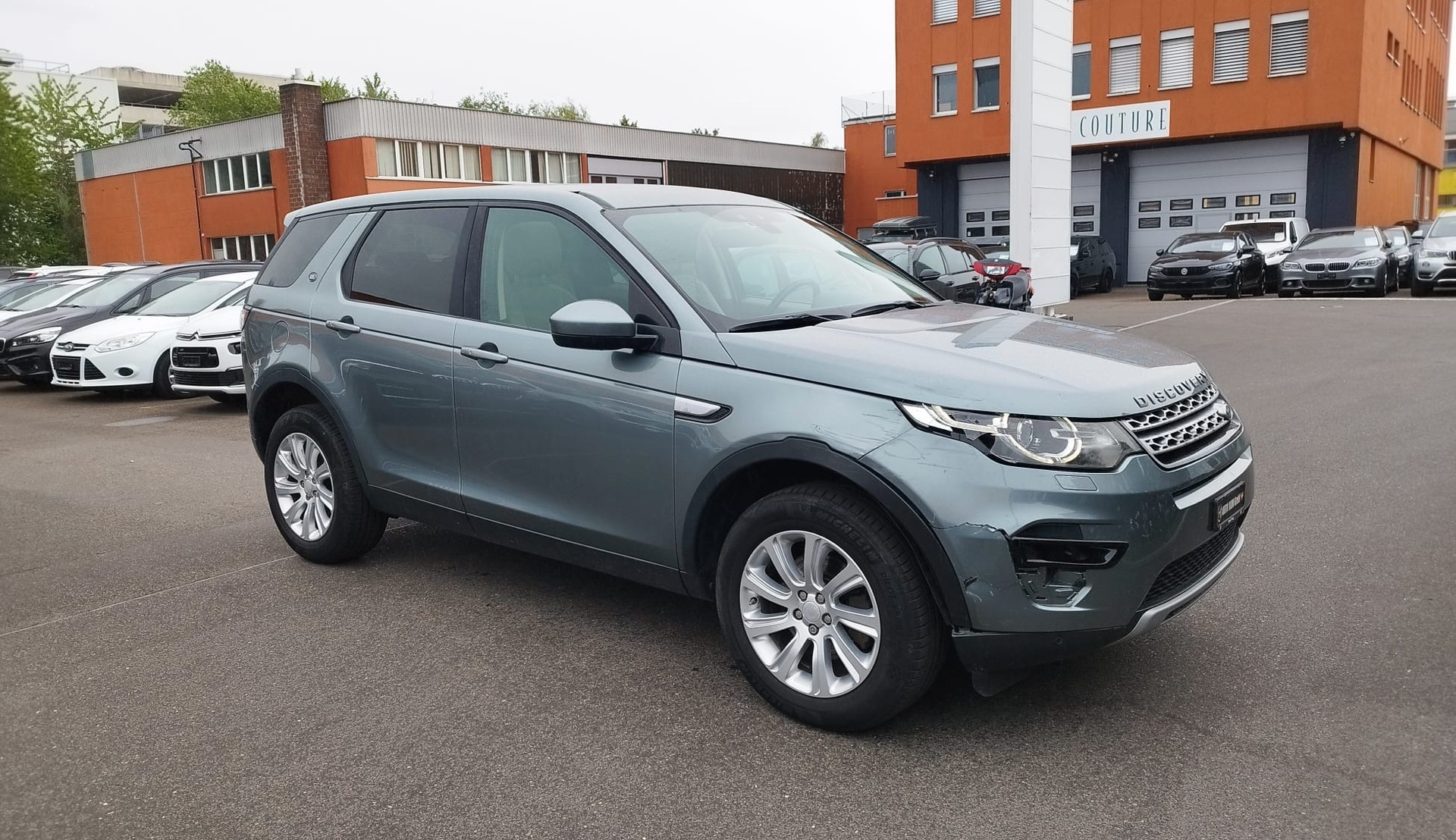 LAND ROVER Discovery Sport 2.0 Si4 HSE Luxury AT9-image-3