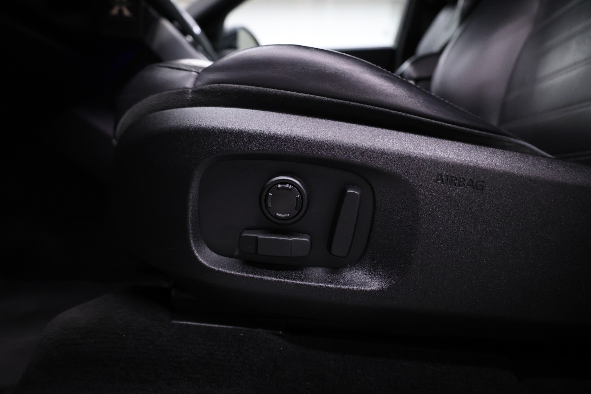 LAND ROVER Range Rover Evoque 2.0 TD4 HSE Dynamic-image-22
