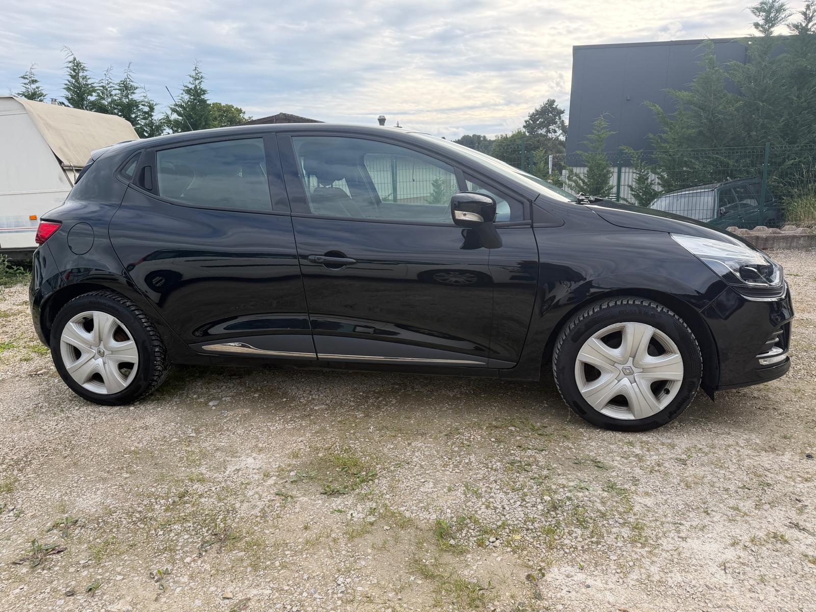 RENAULT Clio 0.9 12V Business Line-image-2