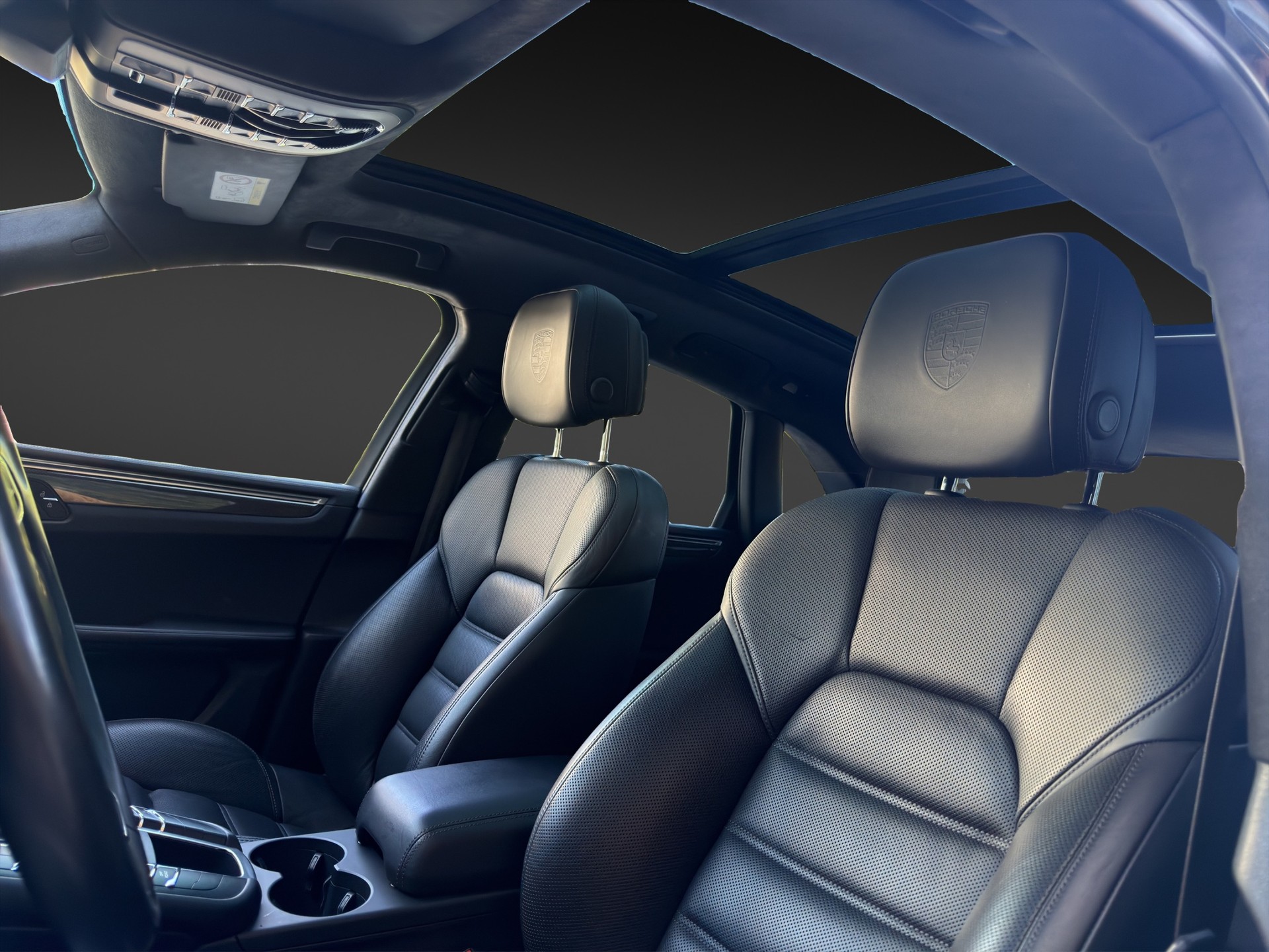 PORSCHE Macan Turbo PDK-image-7