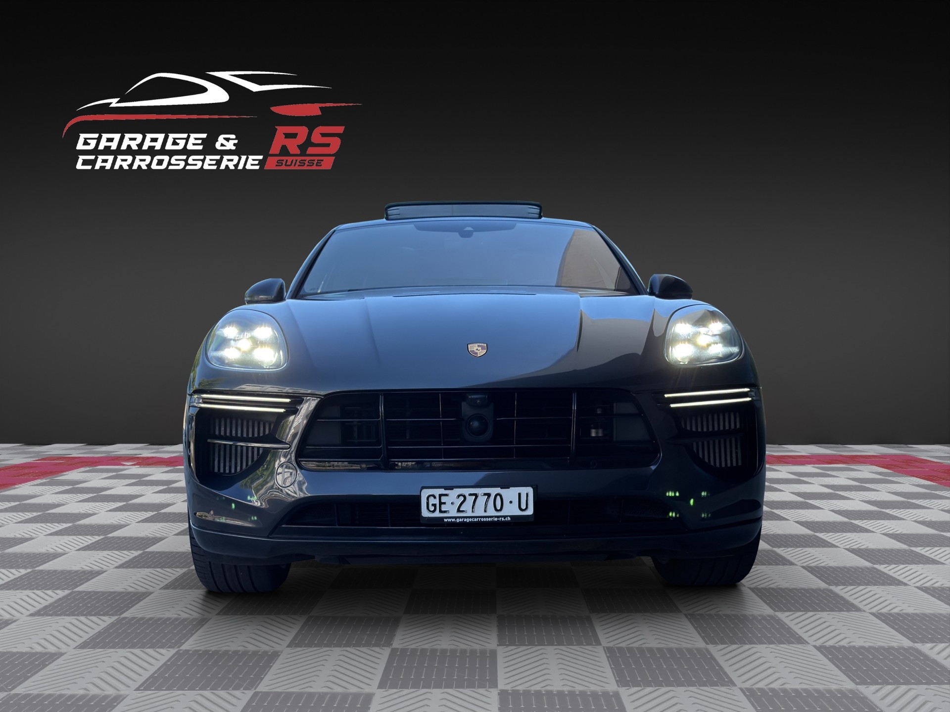 PORSCHE Macan Turbo PDK-image-5