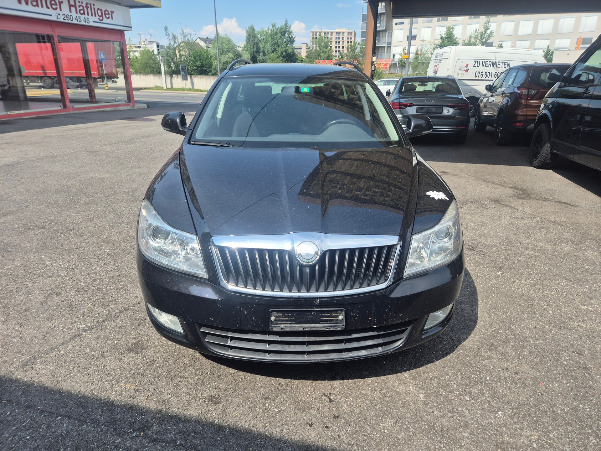 SKODA Octavia Combi 1.8 TSI Swiss Adventure 4x4-image-0