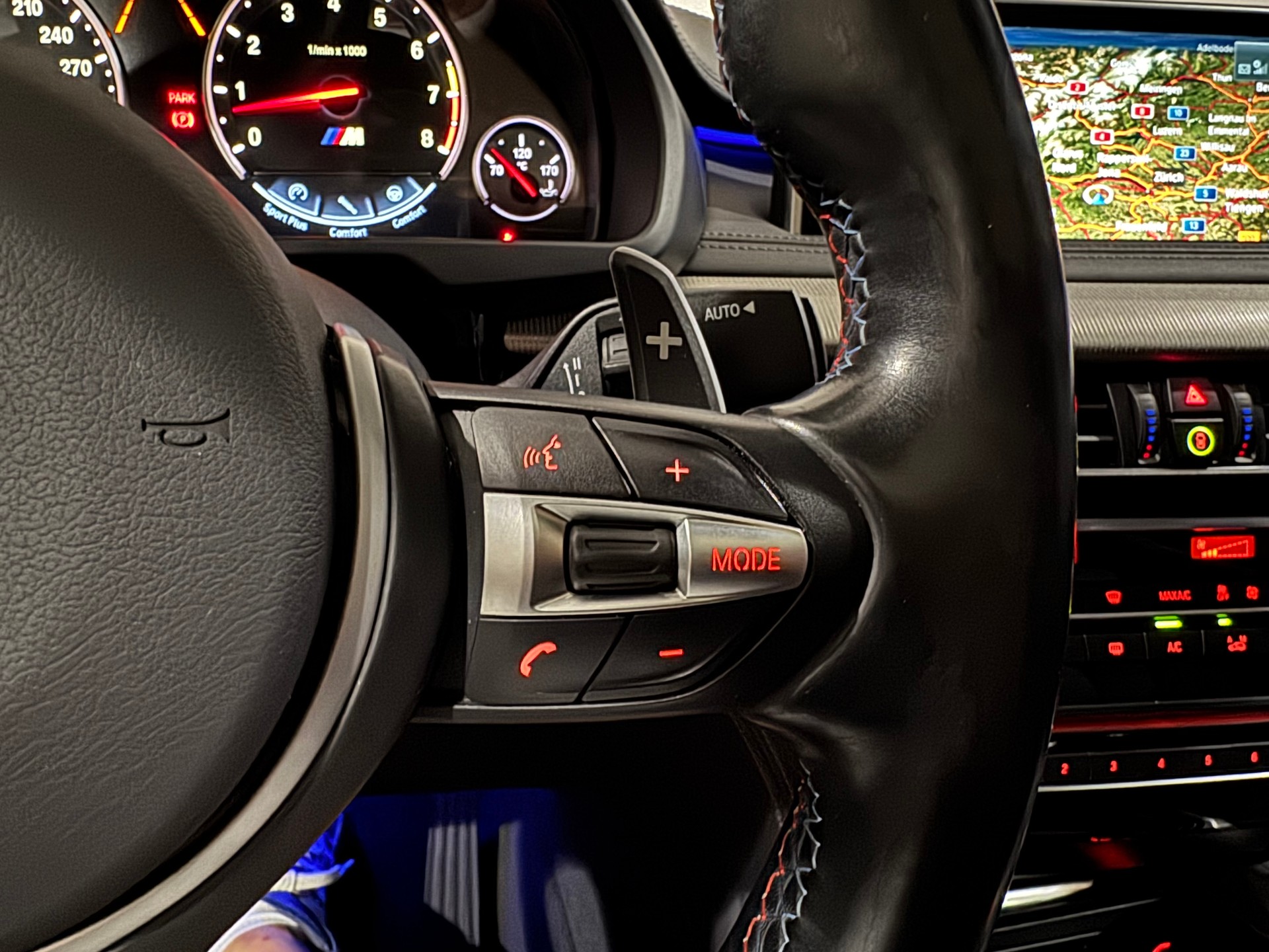 BMW X6M Steptronic-image-29