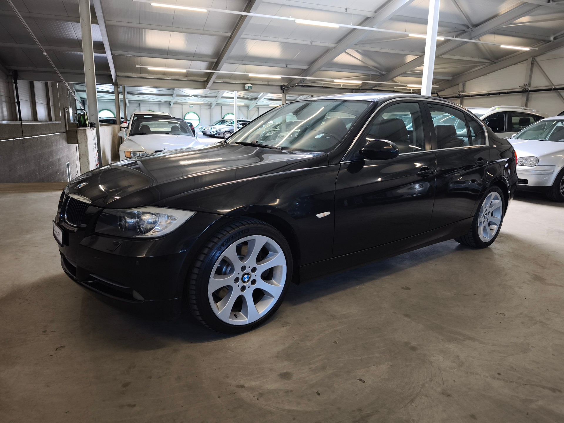 BMW 330d-image-5