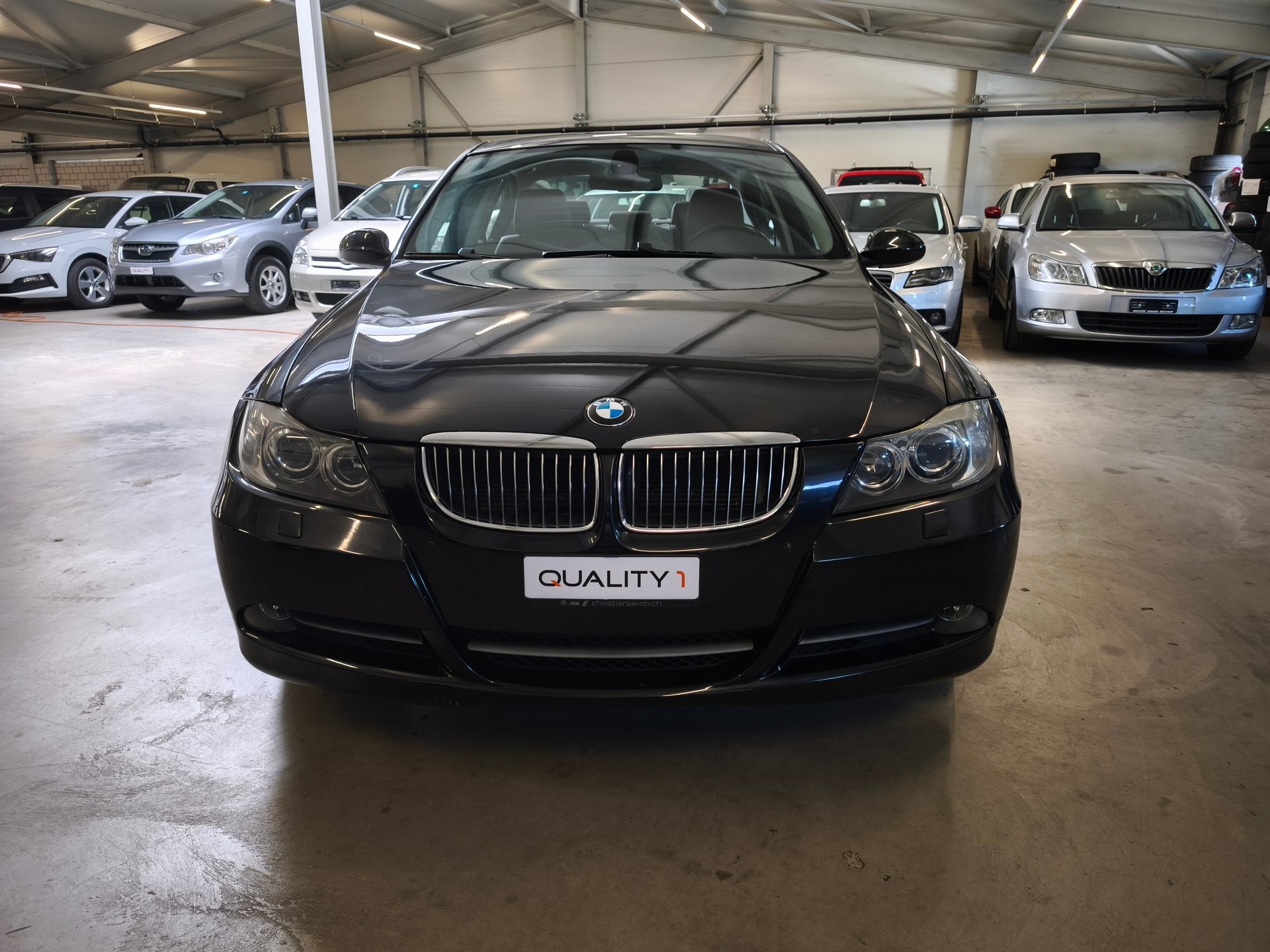 BMW 330d-image-0