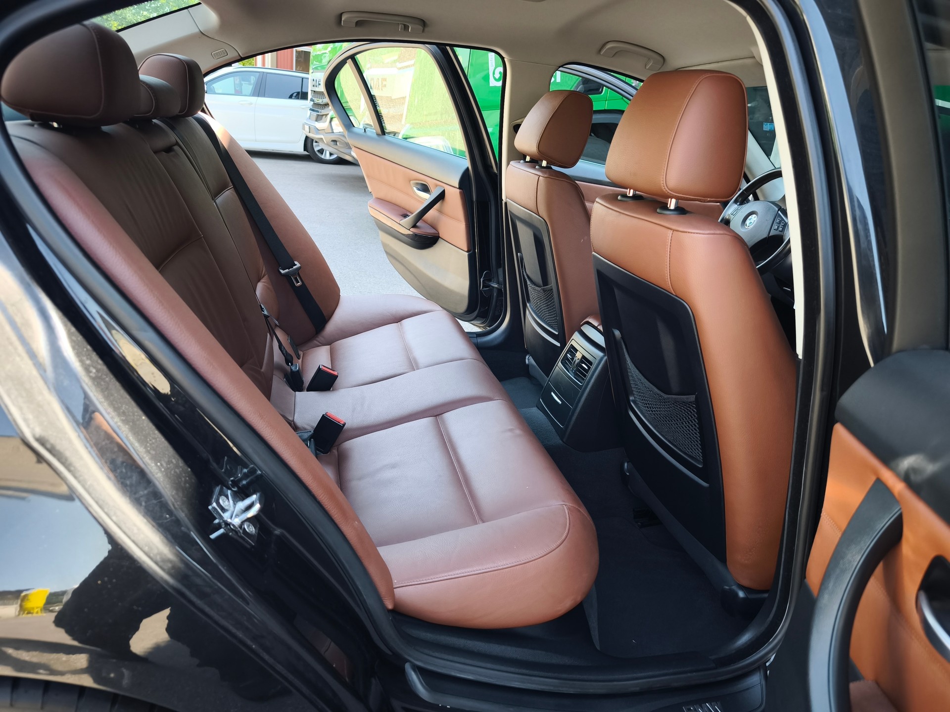 BMW 330d-image-7