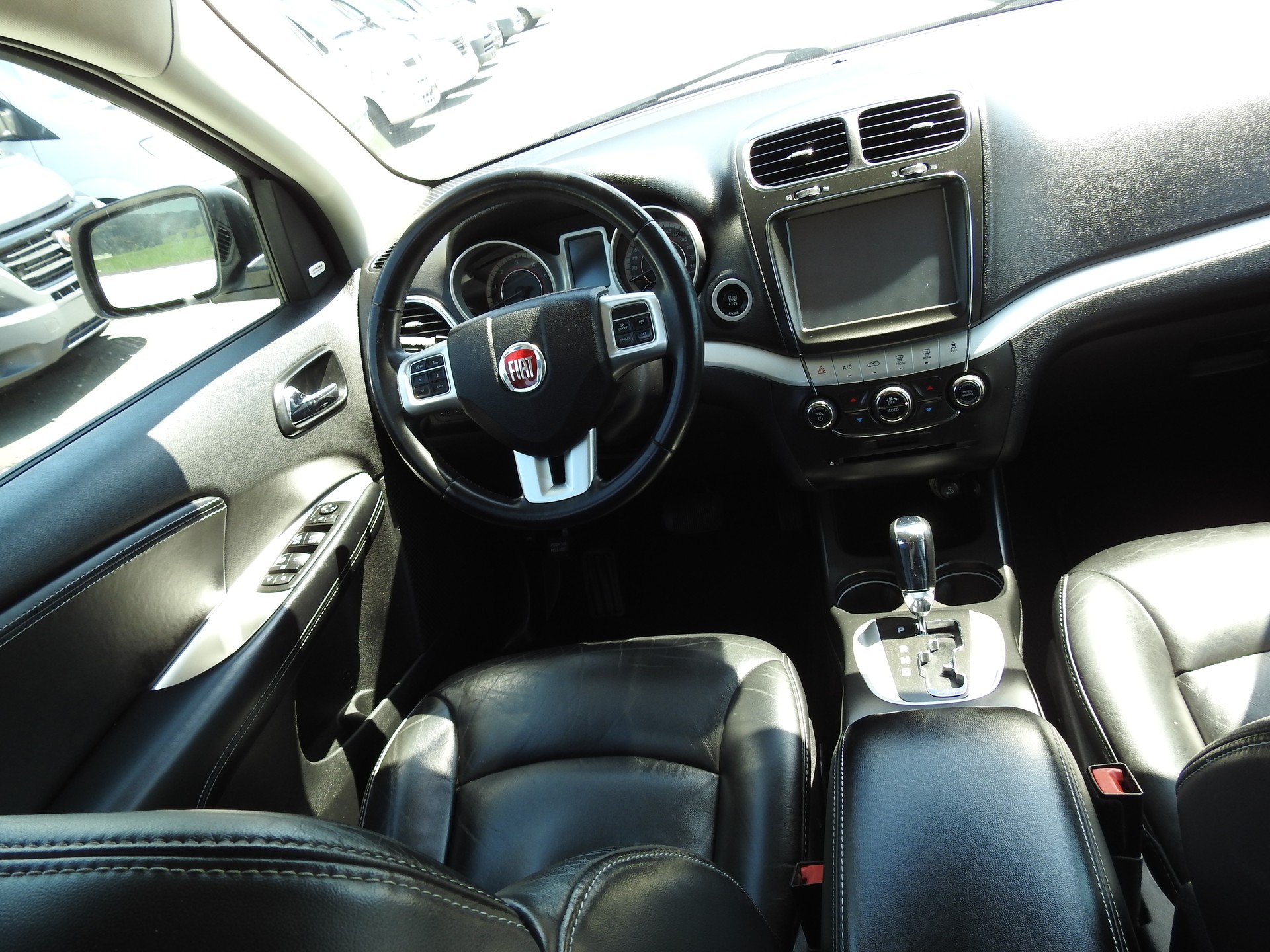 FIAT Freemont 2.0 MJ Urban AWD Automat-image-23