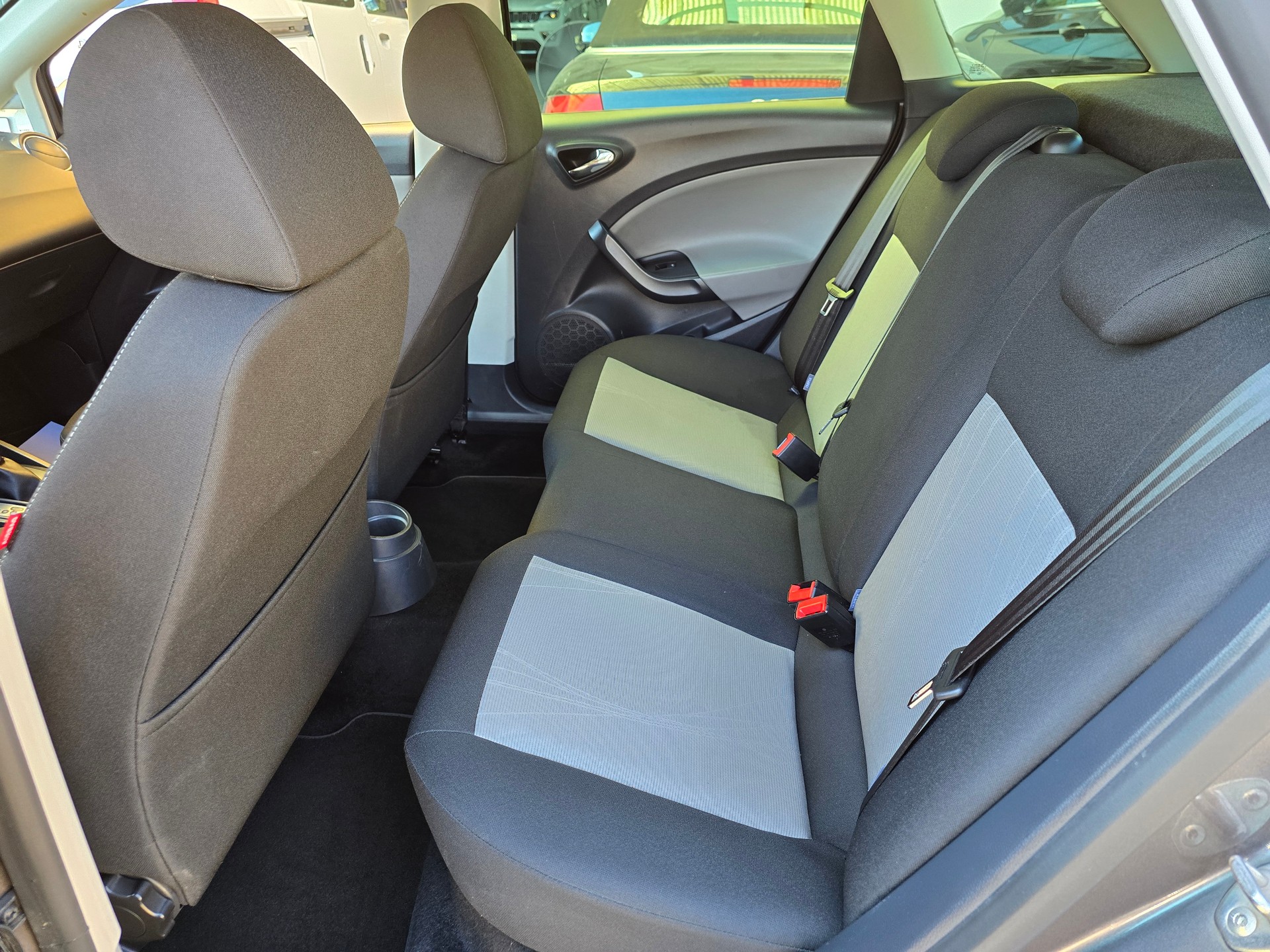 SEAT Ibiza ST 1.6 TDI Style ITECH DSG-image-13