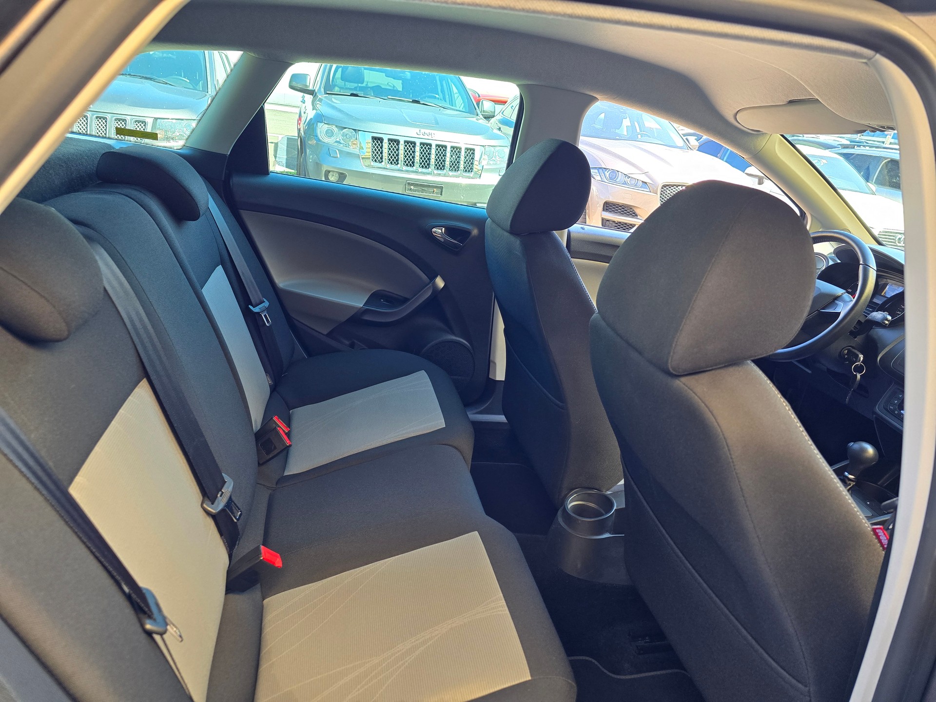 SEAT Ibiza ST 1.6 TDI Style ITECH DSG-image-12