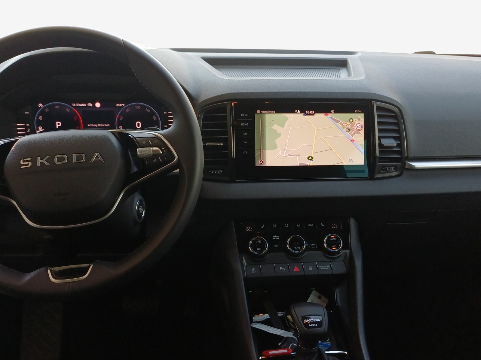 SKODA Karoq 2.0 TDI CR Selection 4x4 DSG-image-8