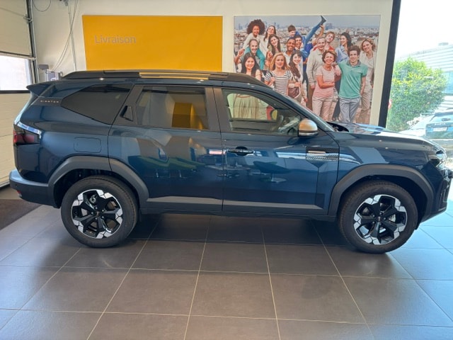 DACIA Bigster TCe 150 48V Extreme 4x4-image-1