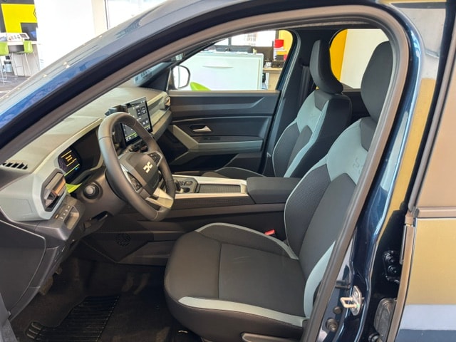 DACIA Bigster TCe 150 48V Extreme 4x4-image-11