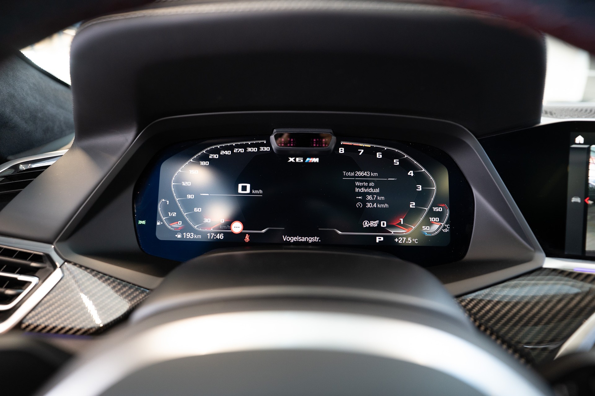BMW X6 M Competition / Panorama / 360°Kamera / HeadUp-image-21