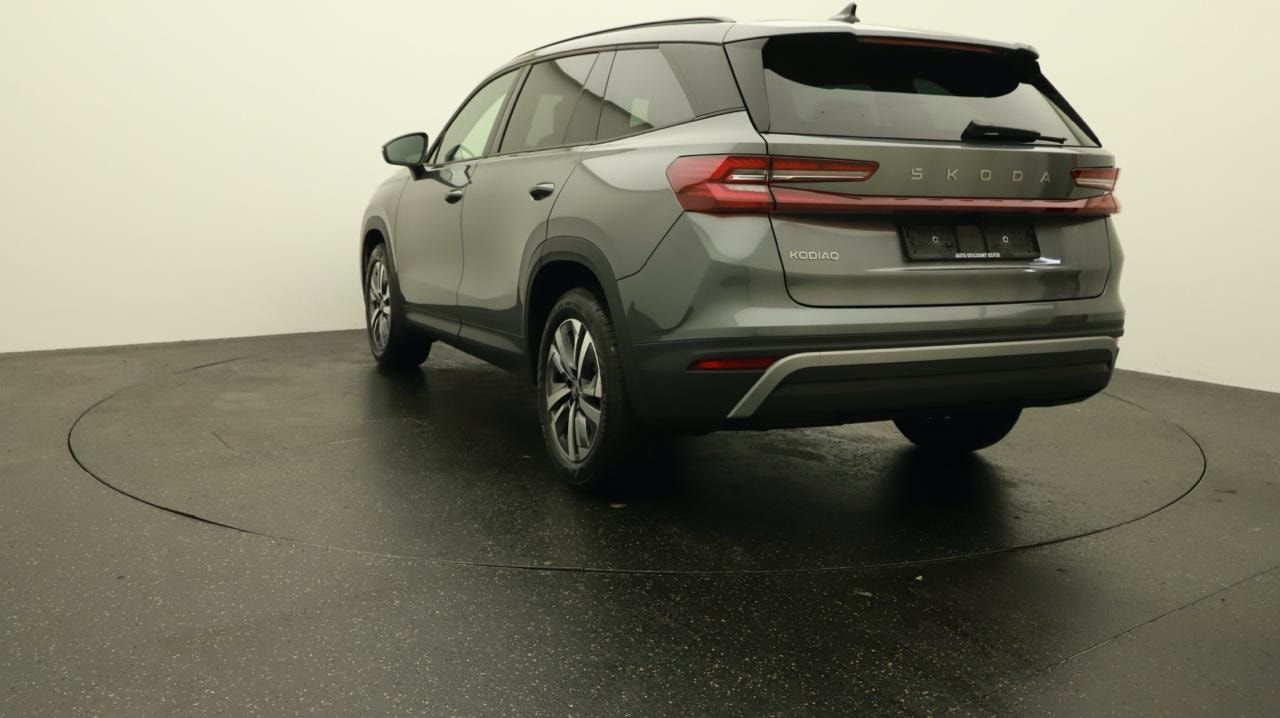SKODA Kodiaq 1.5 TSI mHEV Selection-showroom-element-3