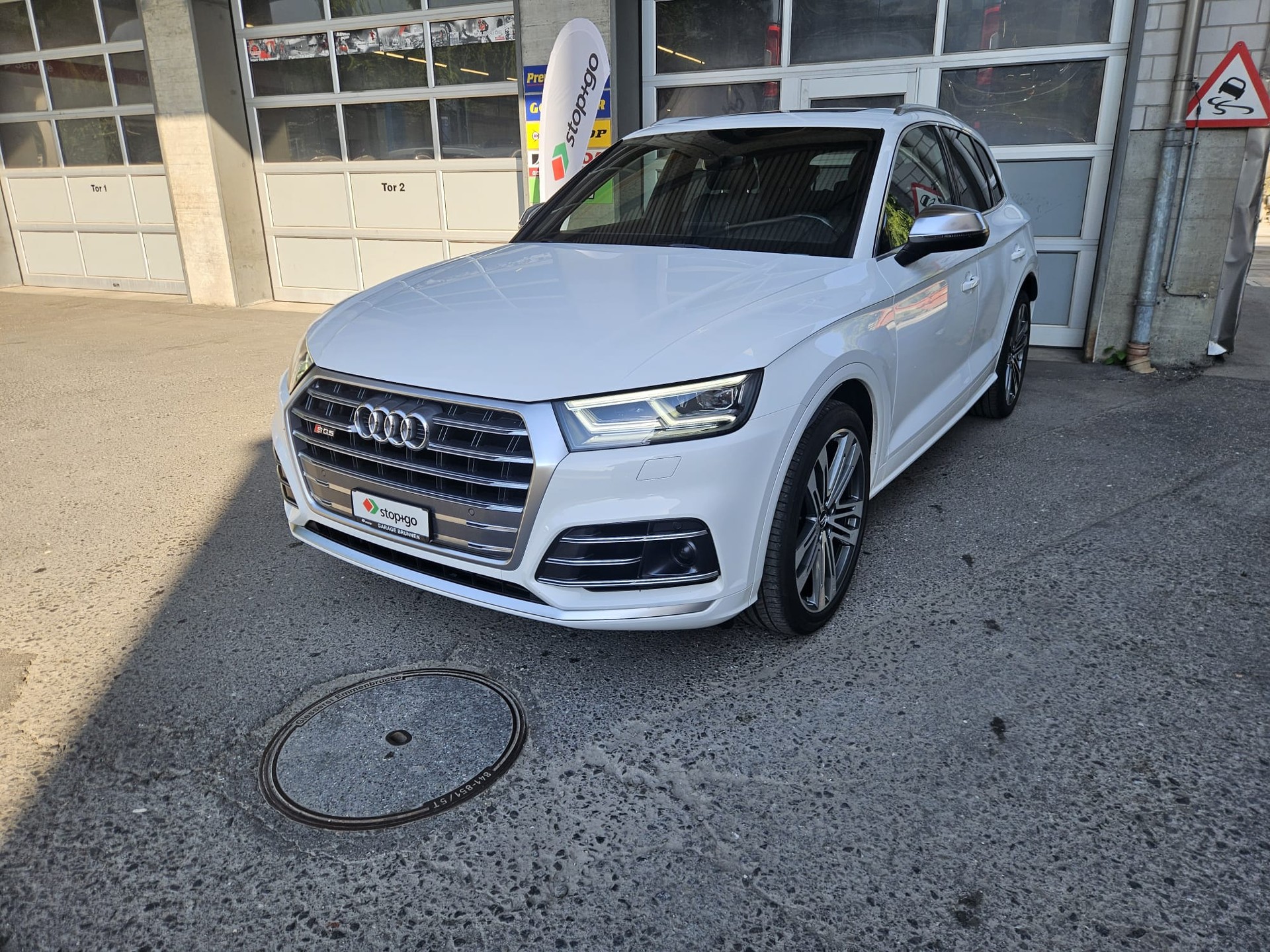 AUDI SQ5 3.0 TFSI quattro S-tronic-image-3