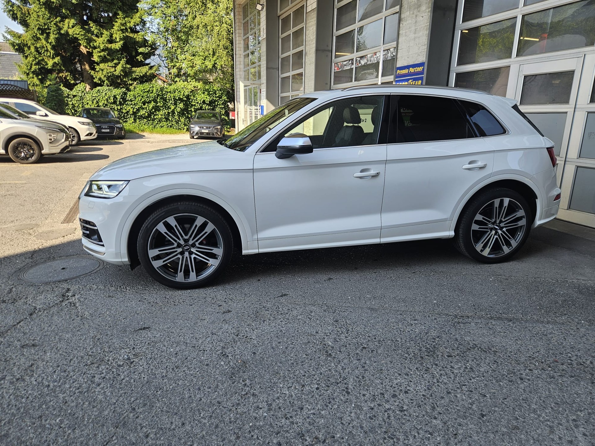 AUDI SQ5 3.0 TFSI quattro S-tronic-image-9