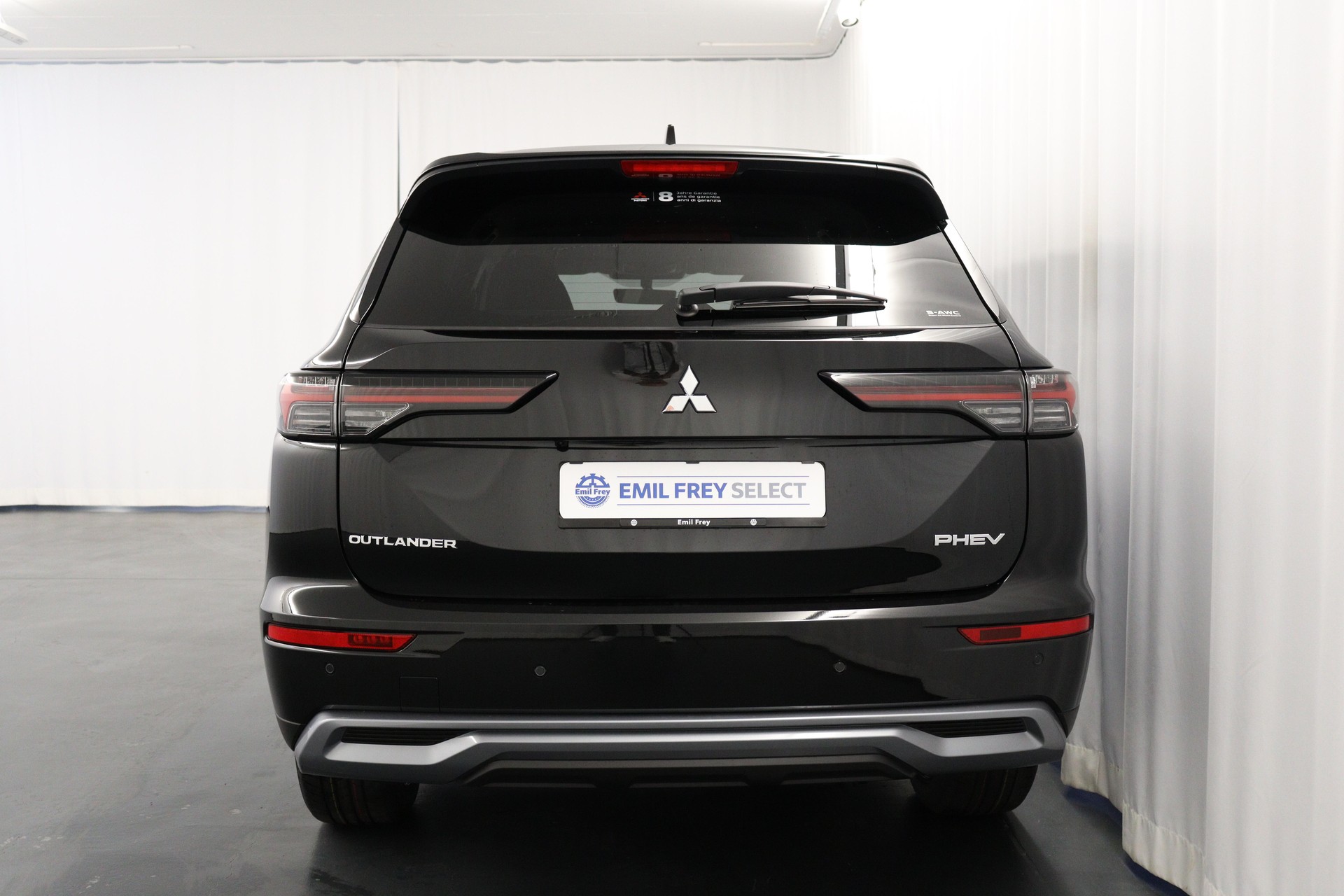 MITSUBISHI Outlander 2.4 PHEV Intense 4x4-image-11
