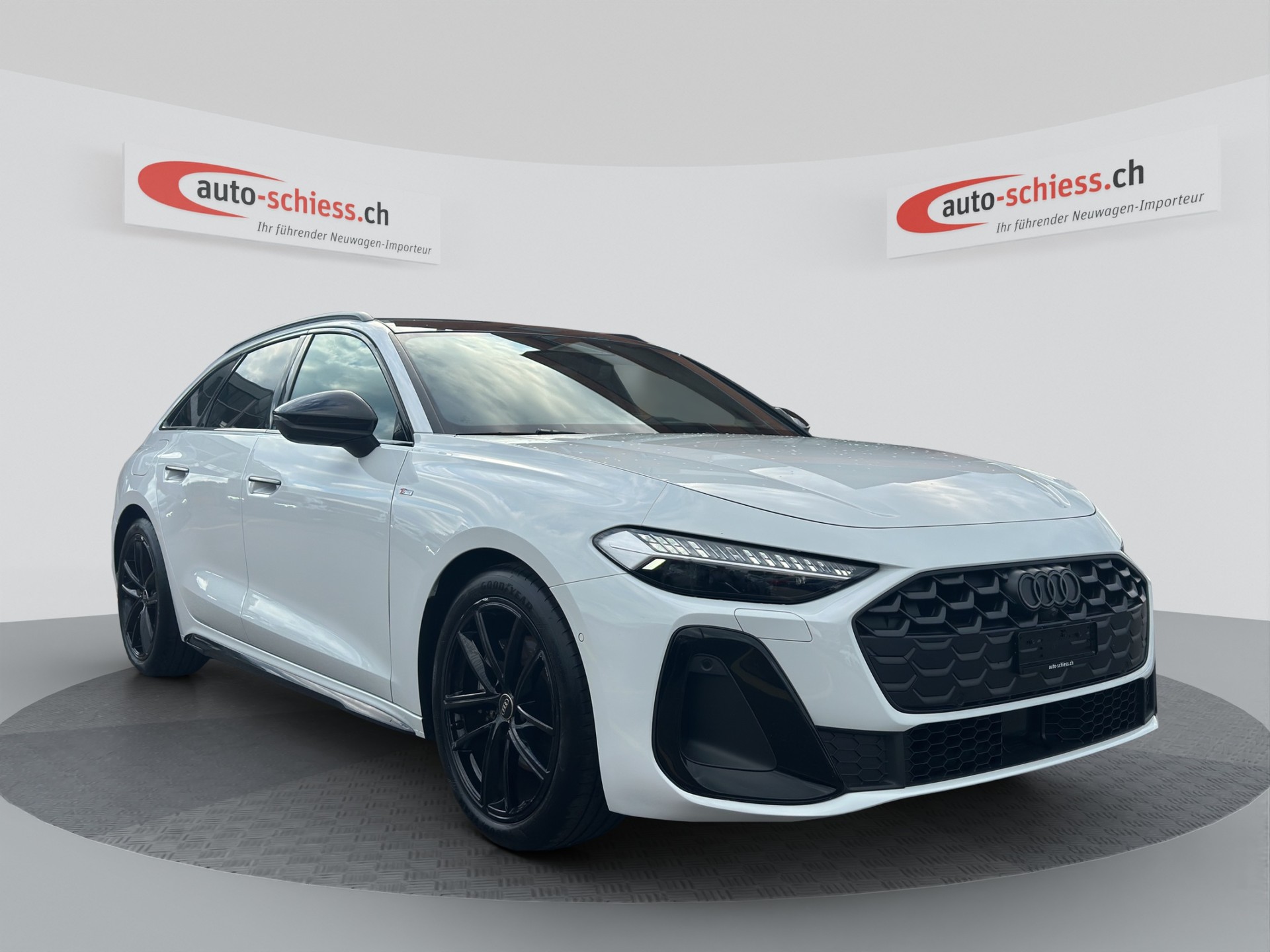 AUDI A5 Avant Black Line S Line TFSI-image-0