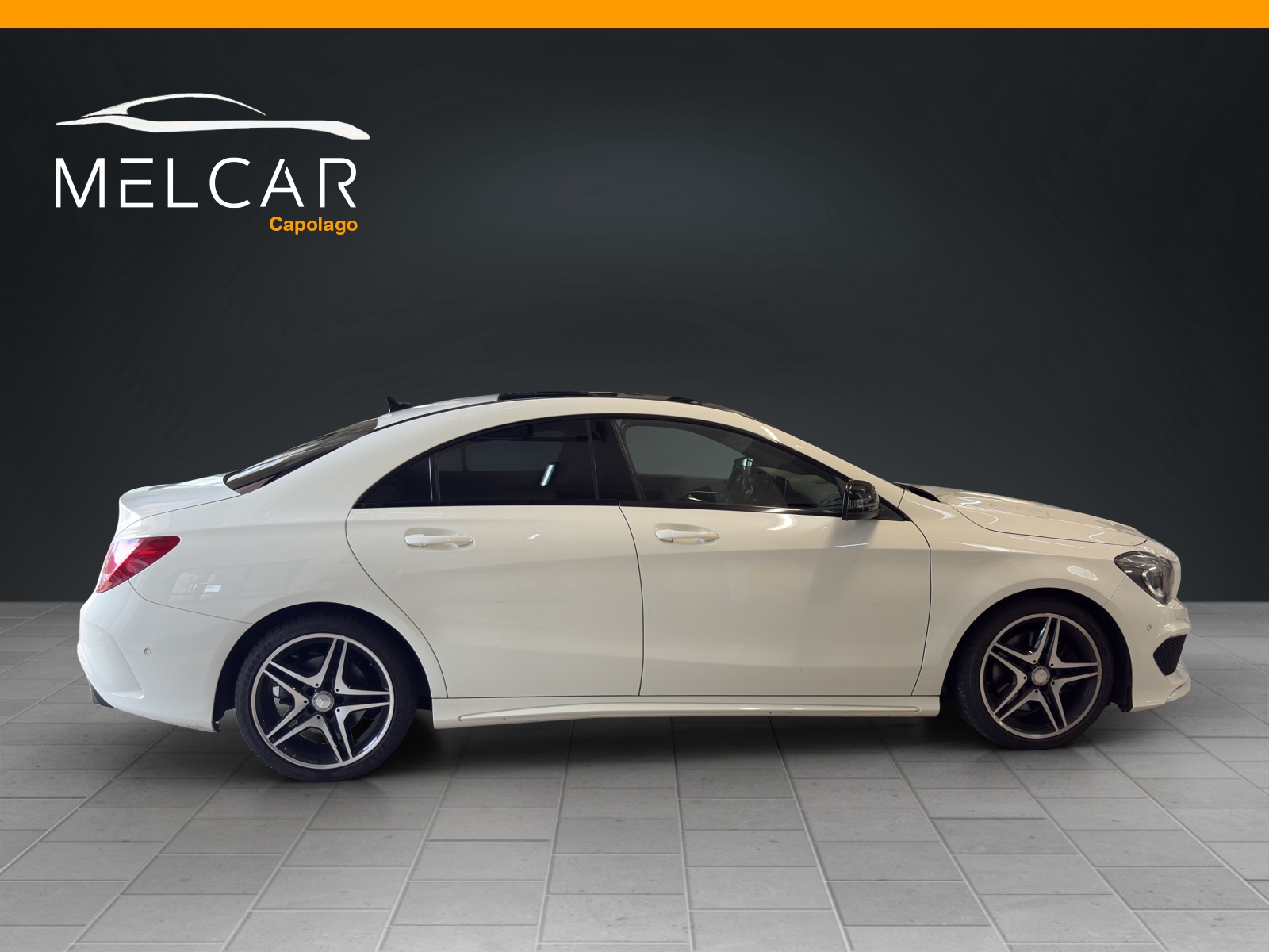 MERCEDES-BENZ CLA 250 AMG Line 7G-DCT 4Matic-image-5