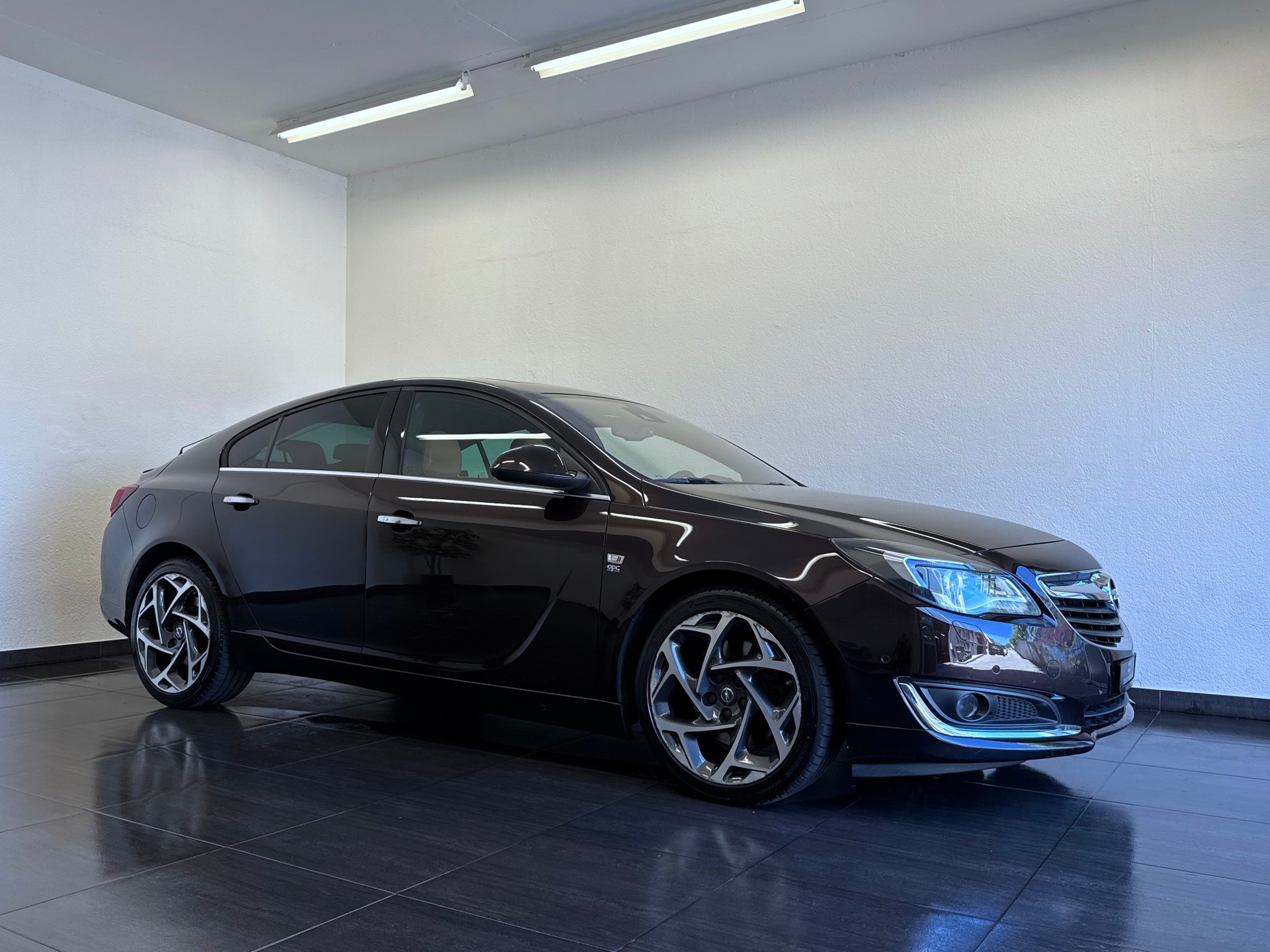 OPEL Insignia 2.0 Turbo Sport Automatic