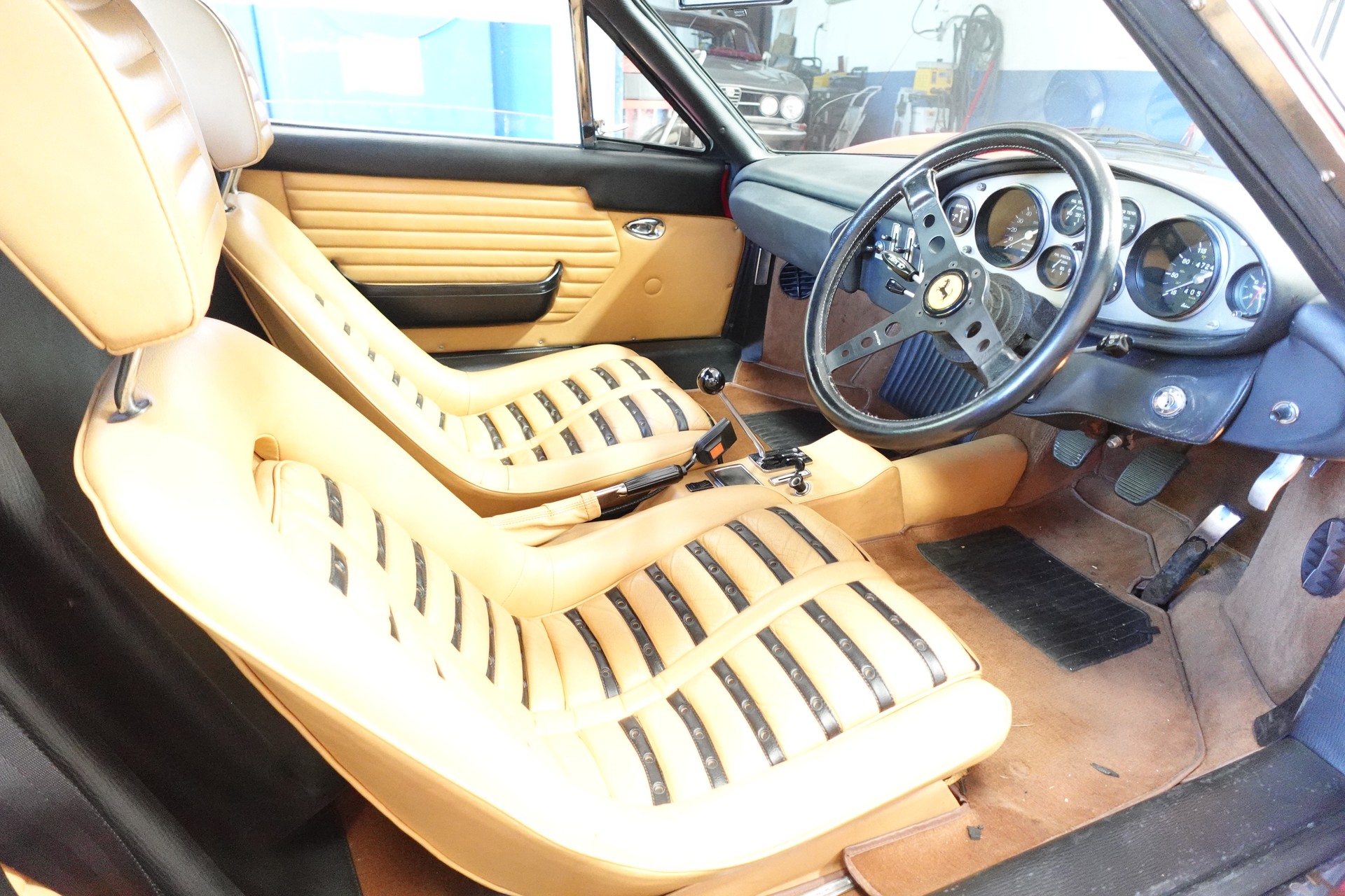 FERRARI 246 GT - Targa-image-3