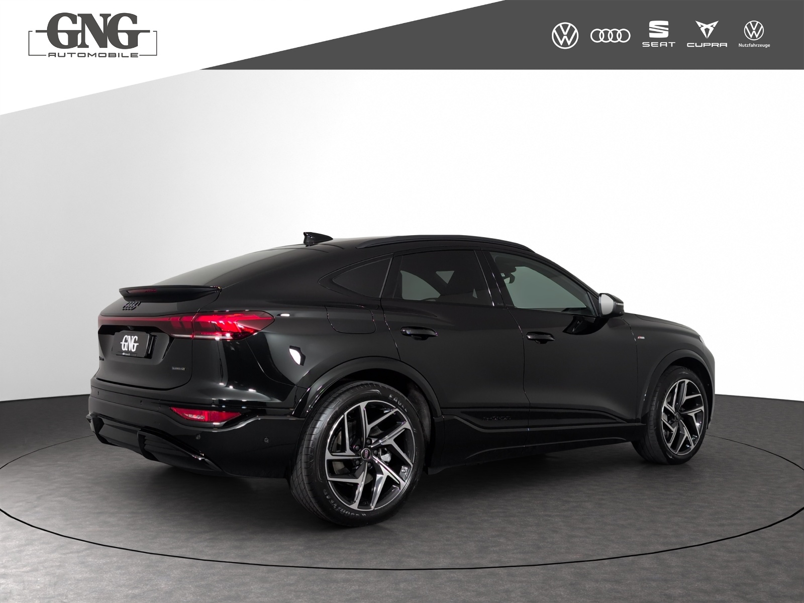AUDI Q6 Sportback e-tron quattro-image-2