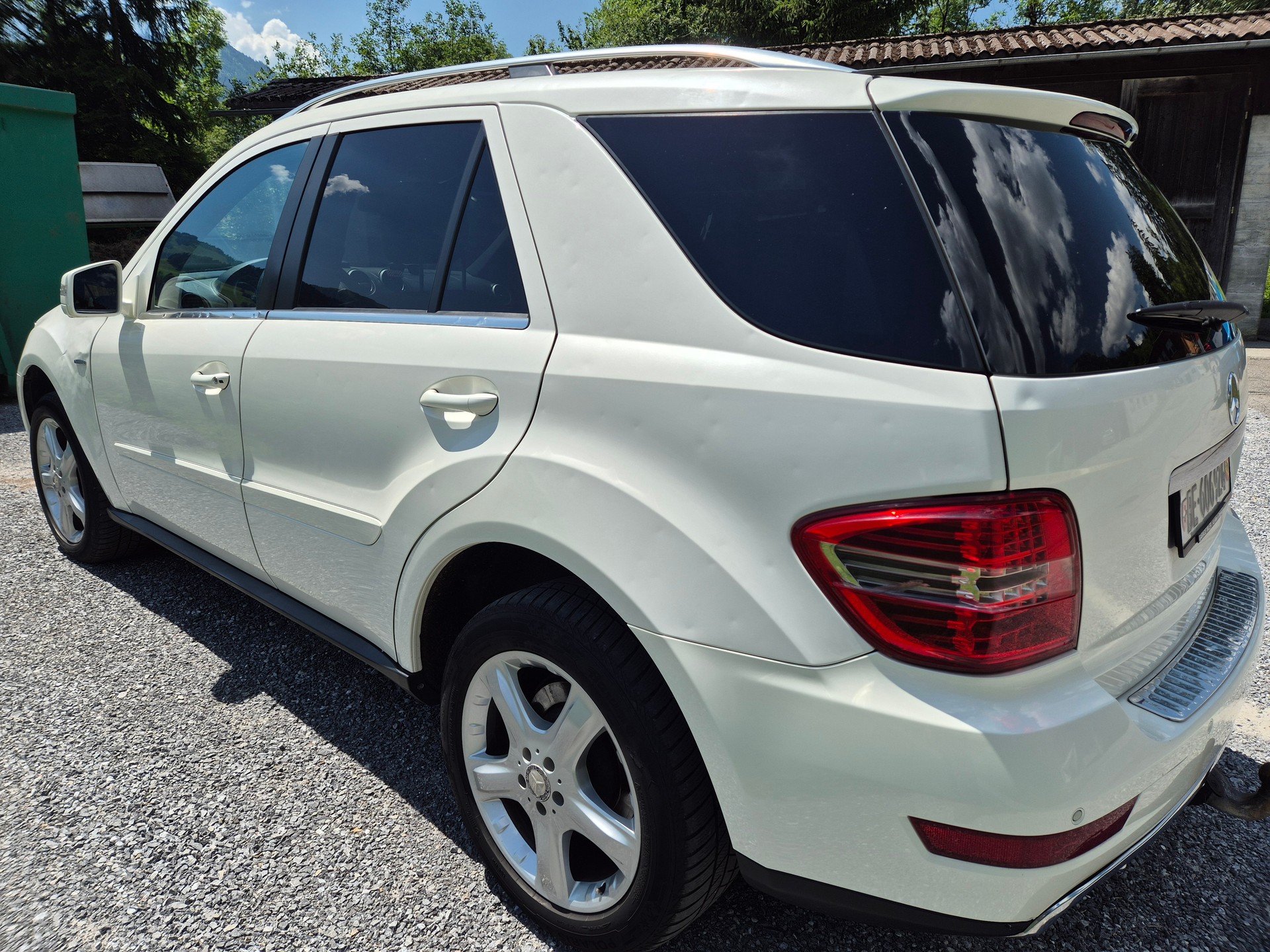 MERCEDES-BENZ ML 350 CDI BlueTec Grand Ed.-image-2